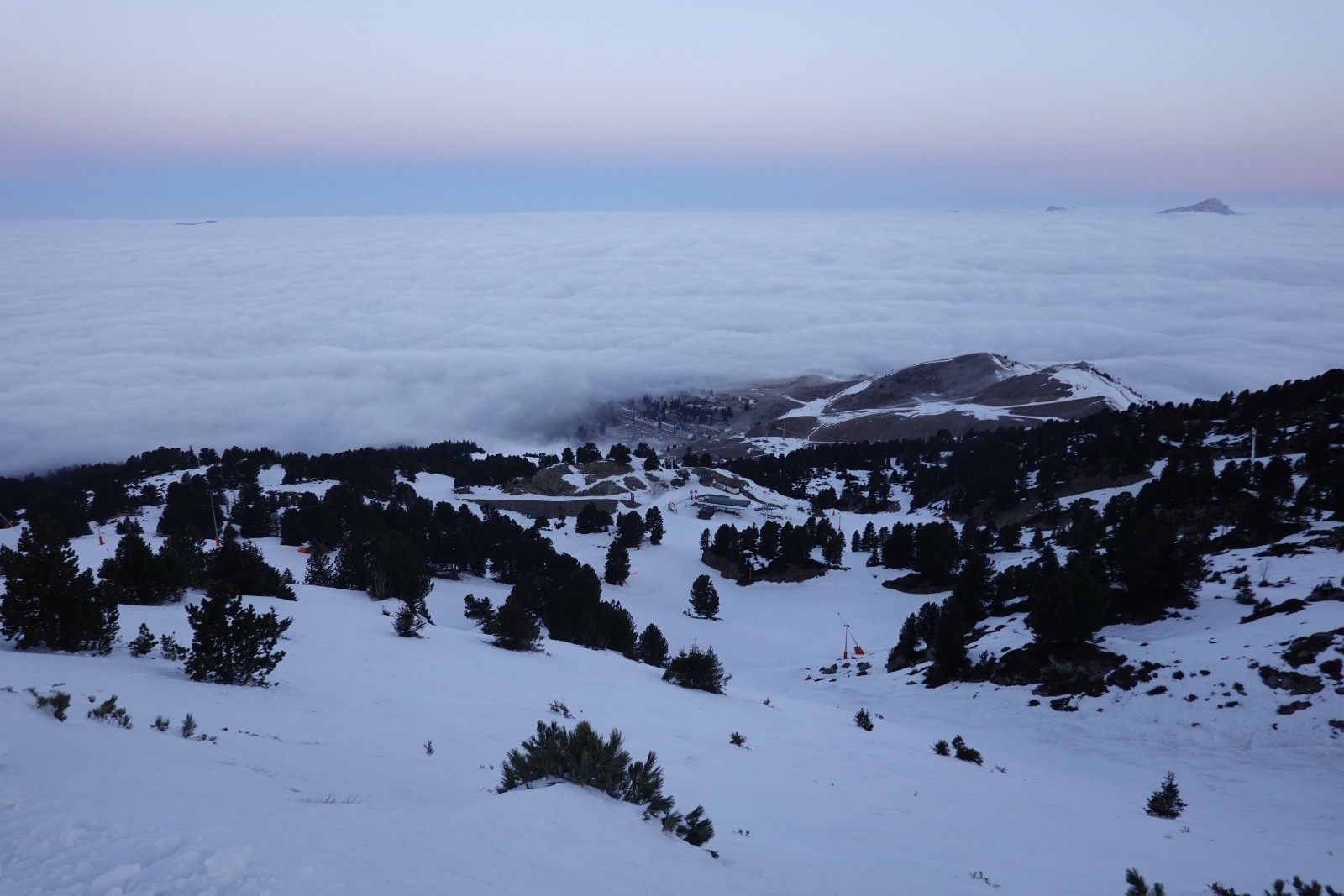 Au -dessus de la mer de nuages