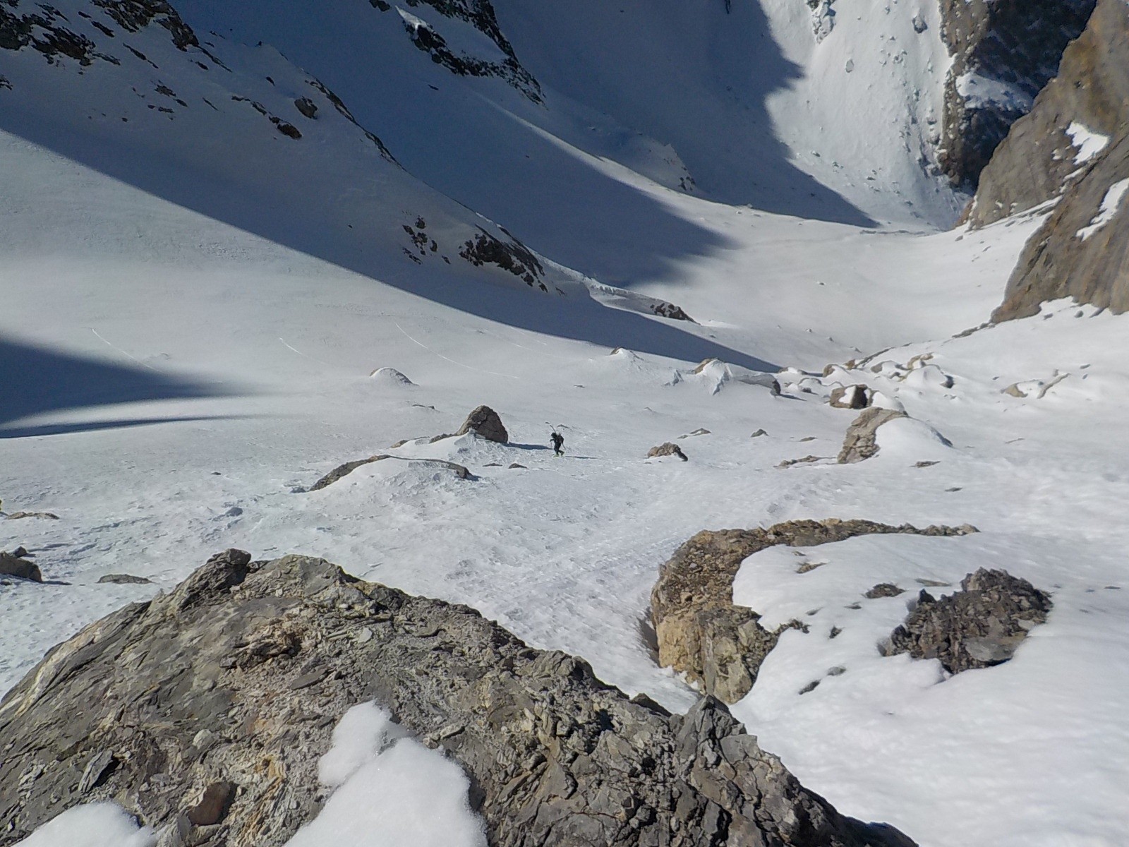 montée cirque du dard