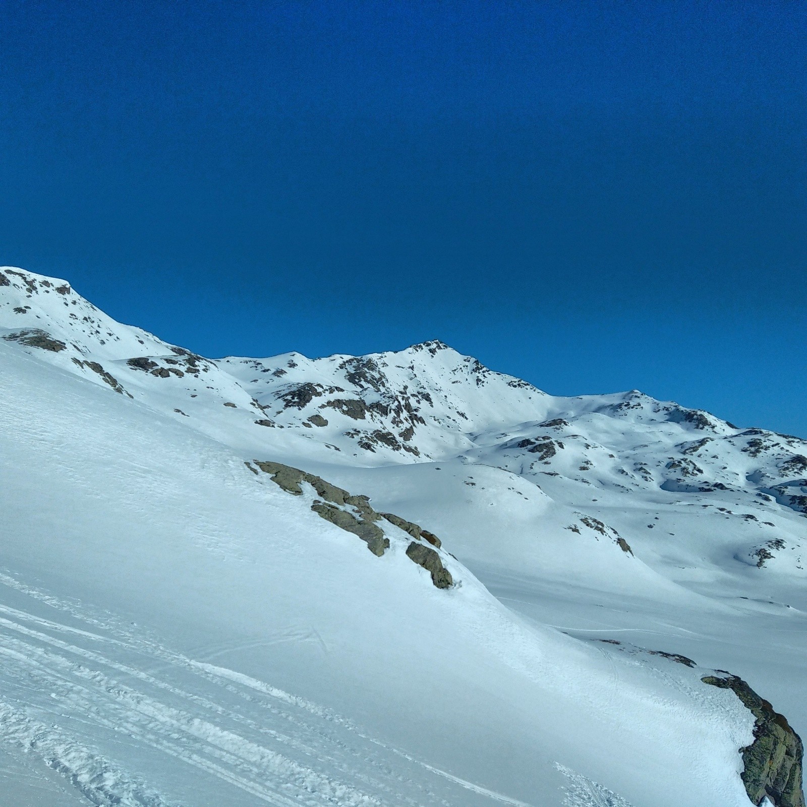&nbsp;Pointe des sarrasins au loin&nbsp;