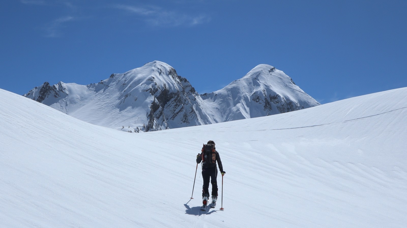 la Pointe de Fleurendon (à droite)