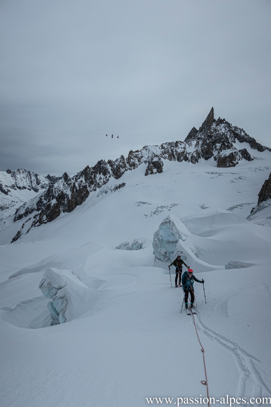 #11 On explore la zone de séracs On explore la zone de séracs