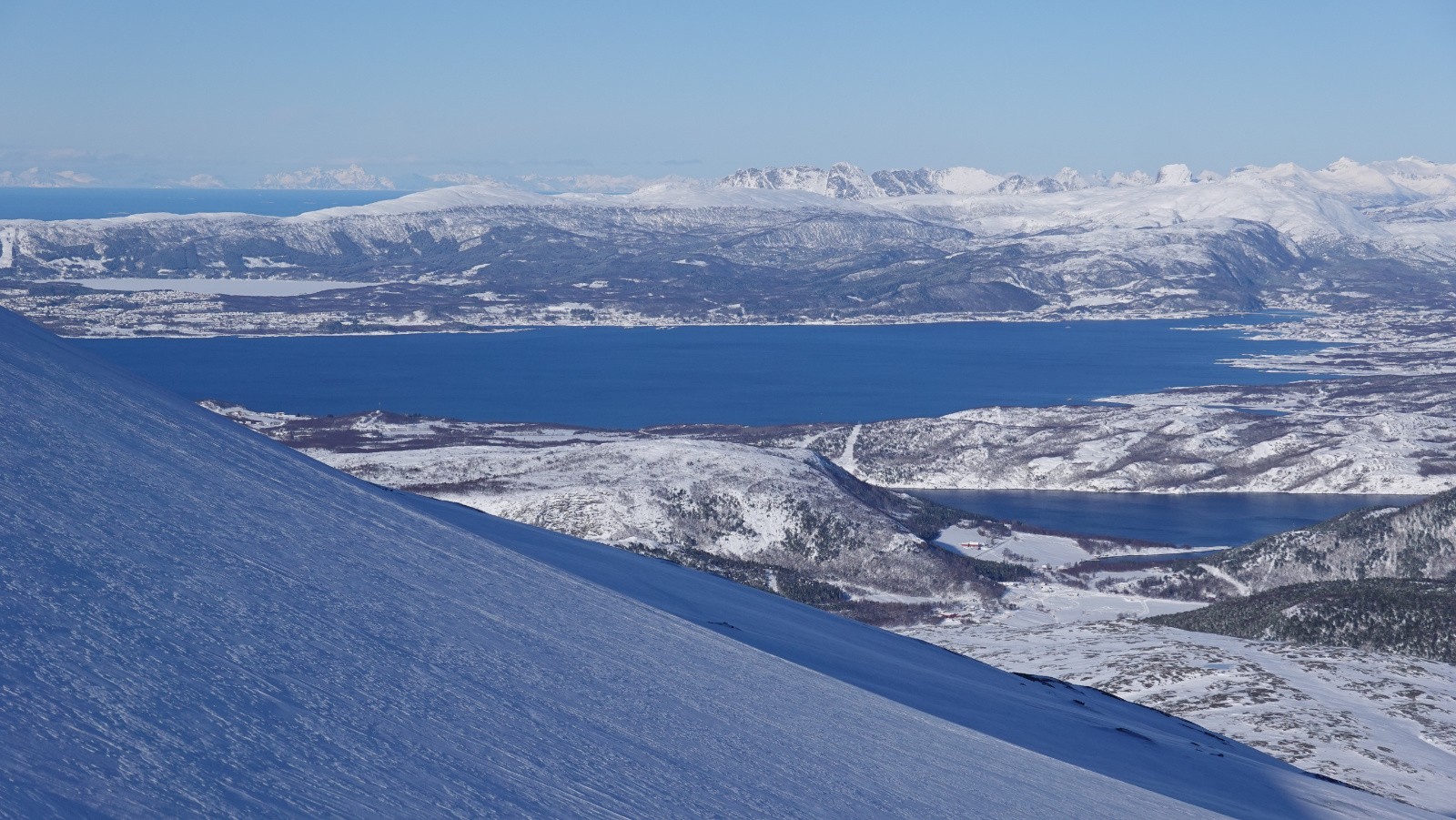 Panorama sur Bodo et ses fjords
