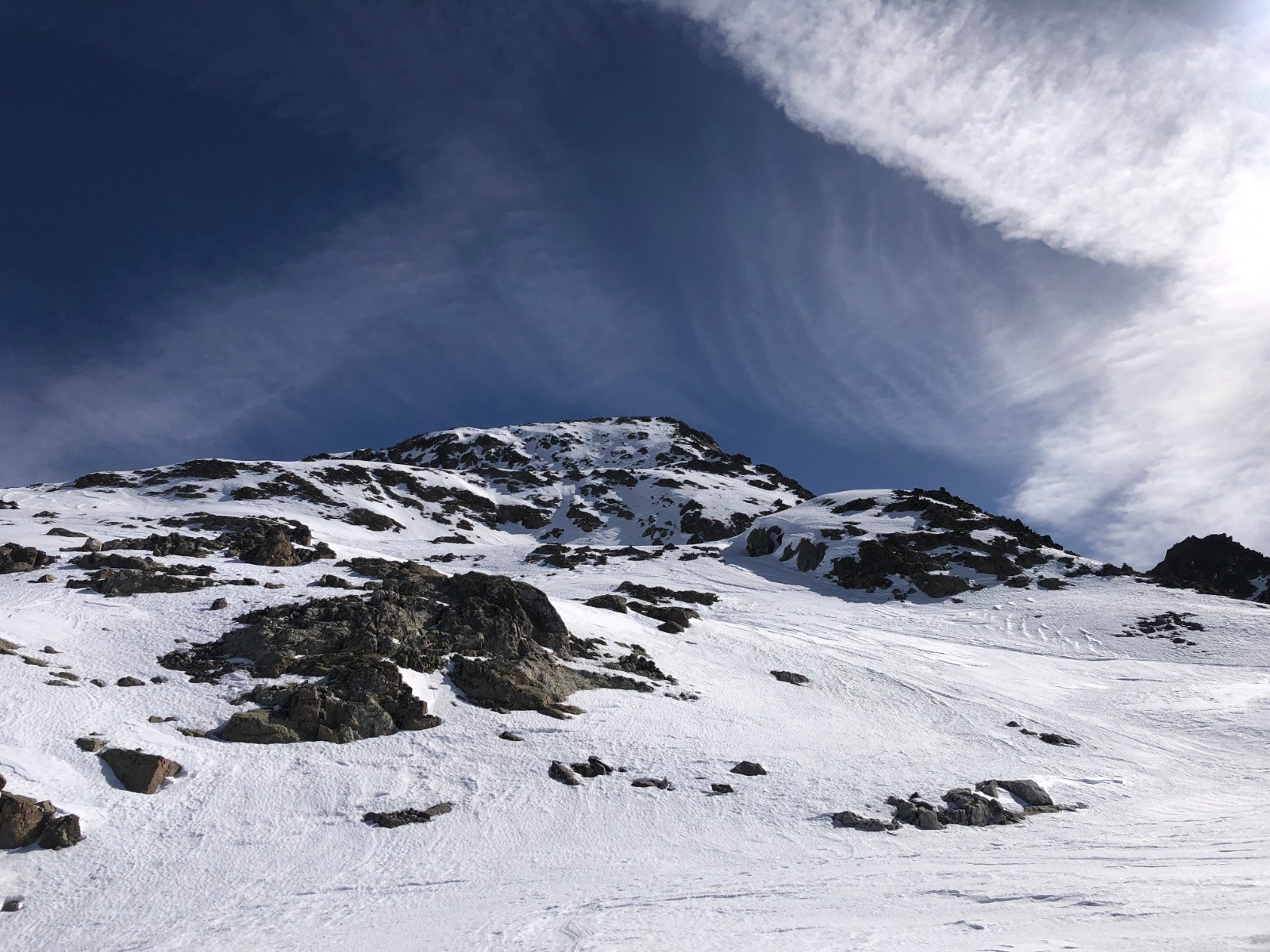 Sous le sommet bien sec