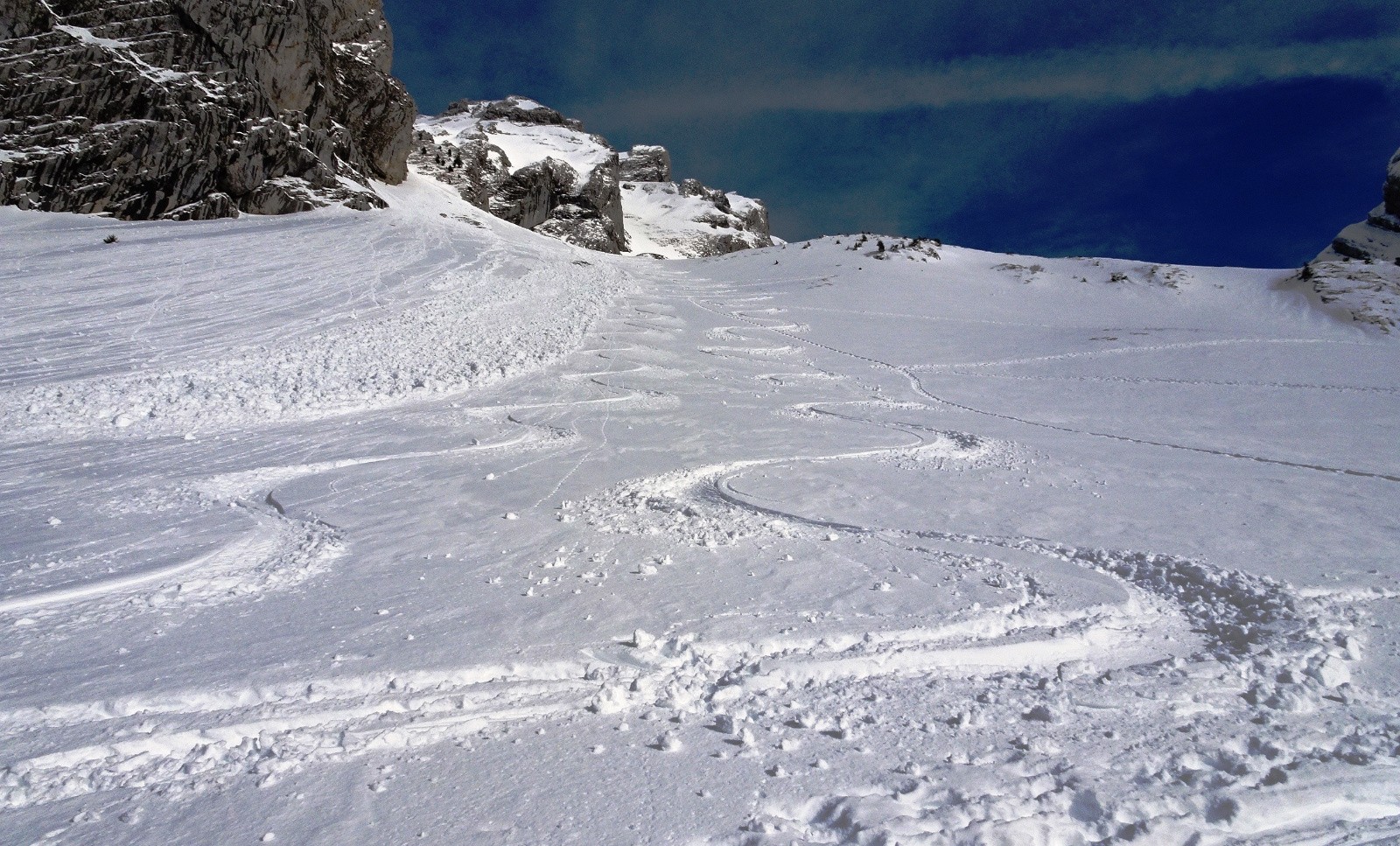 partie médiane rive droite