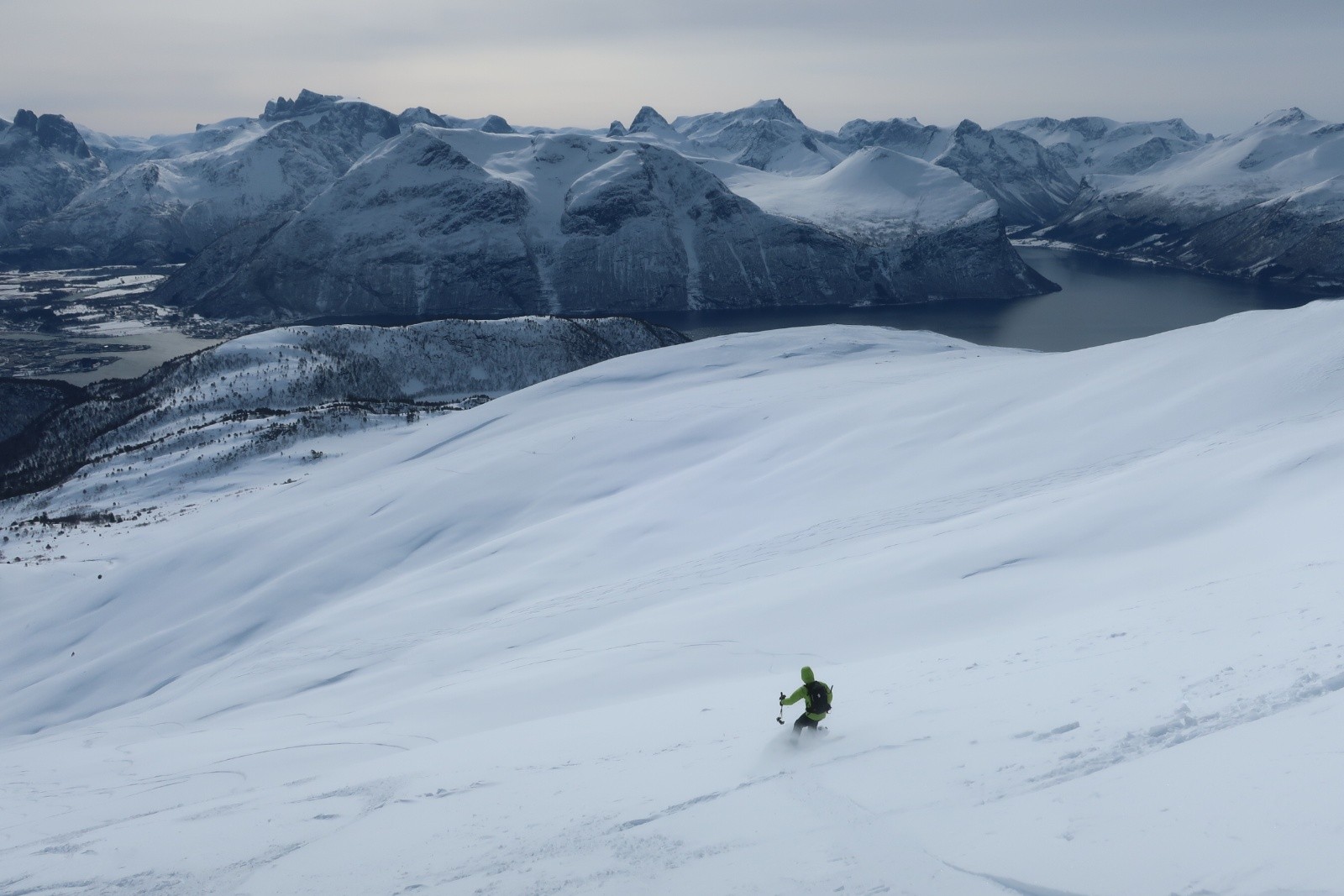 #36 J5 Skarven (un autre) J5 Skarven (un autre)