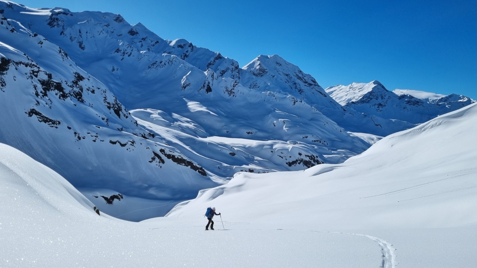 la montagne hivernale début avril&nbsp;