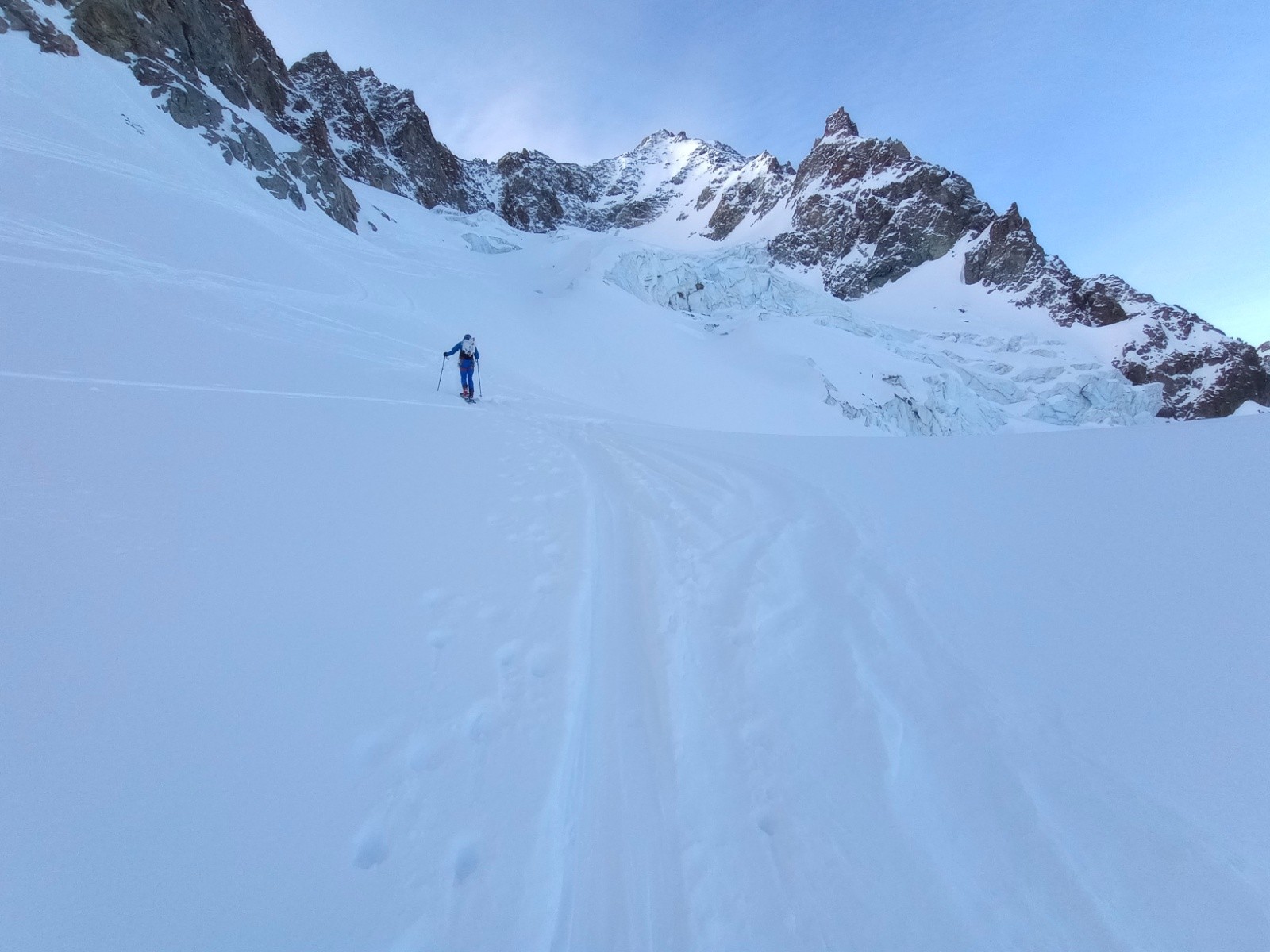 #28 Glacier supérieur d Glacier supérieur d'Arsine et sommet