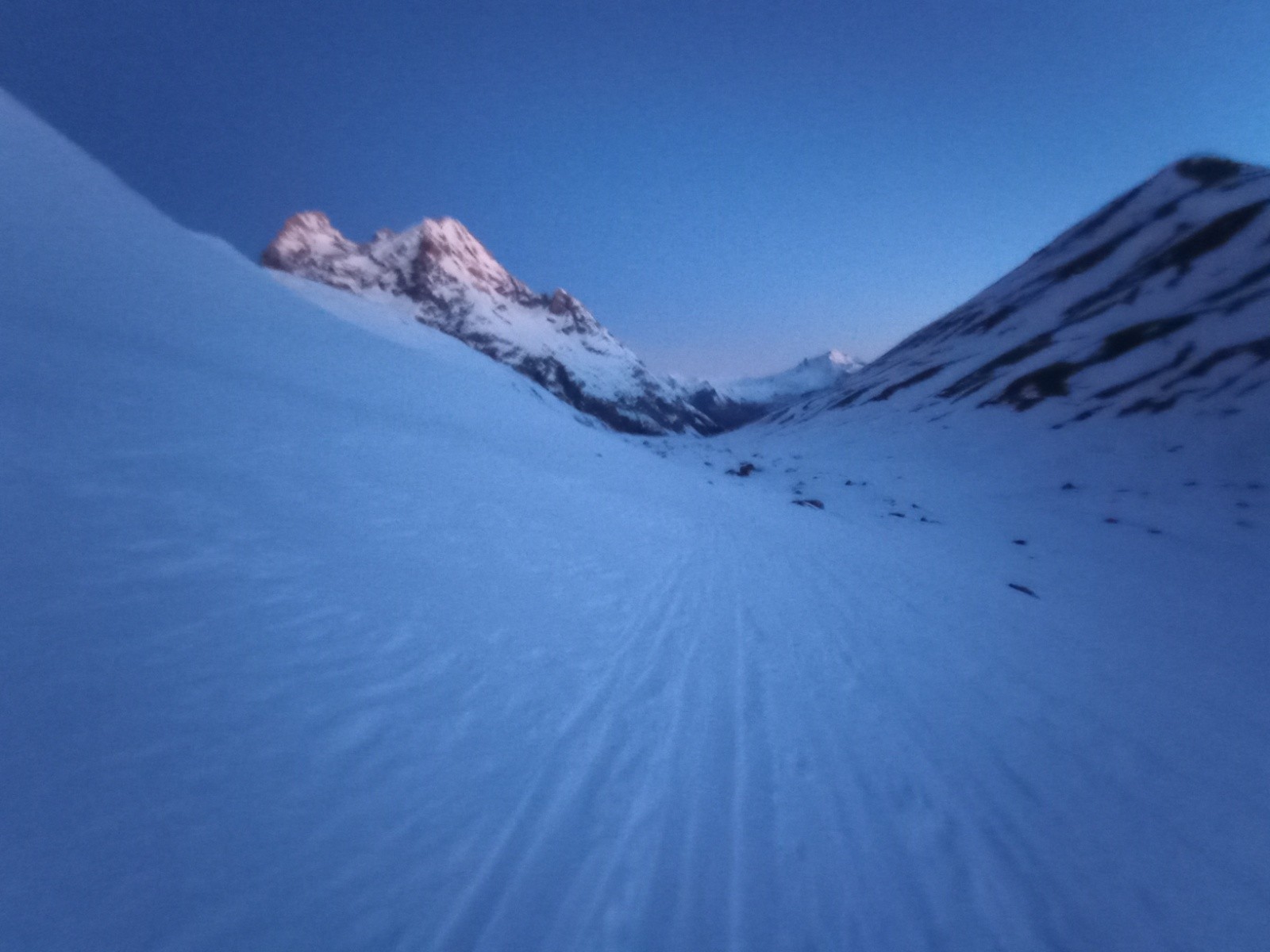 #6 Le jour se lève Le jour se lève