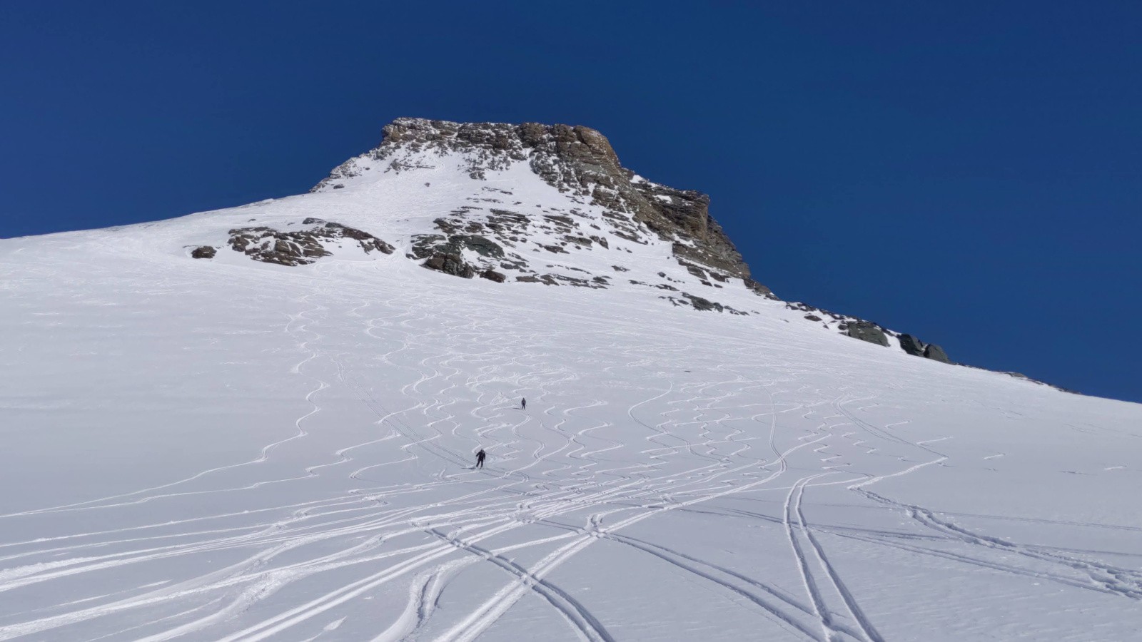 J3 La face ouest de l'Albaron