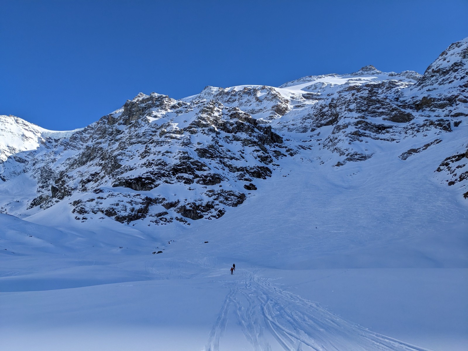 J3 Fin de la descente des Vallonets, on se retourne avant de retrouver les pistes de Bonneval