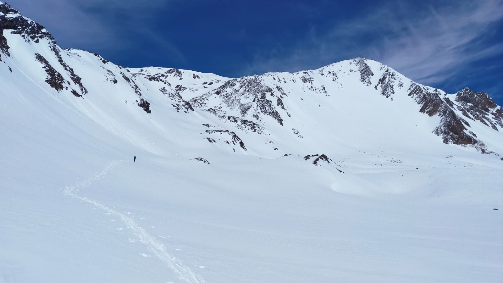 #5 Le replat avec vue sur le versant S. des Sarrasins à droite Le replat avec vue sur le versant S. des Sarrasins à droite