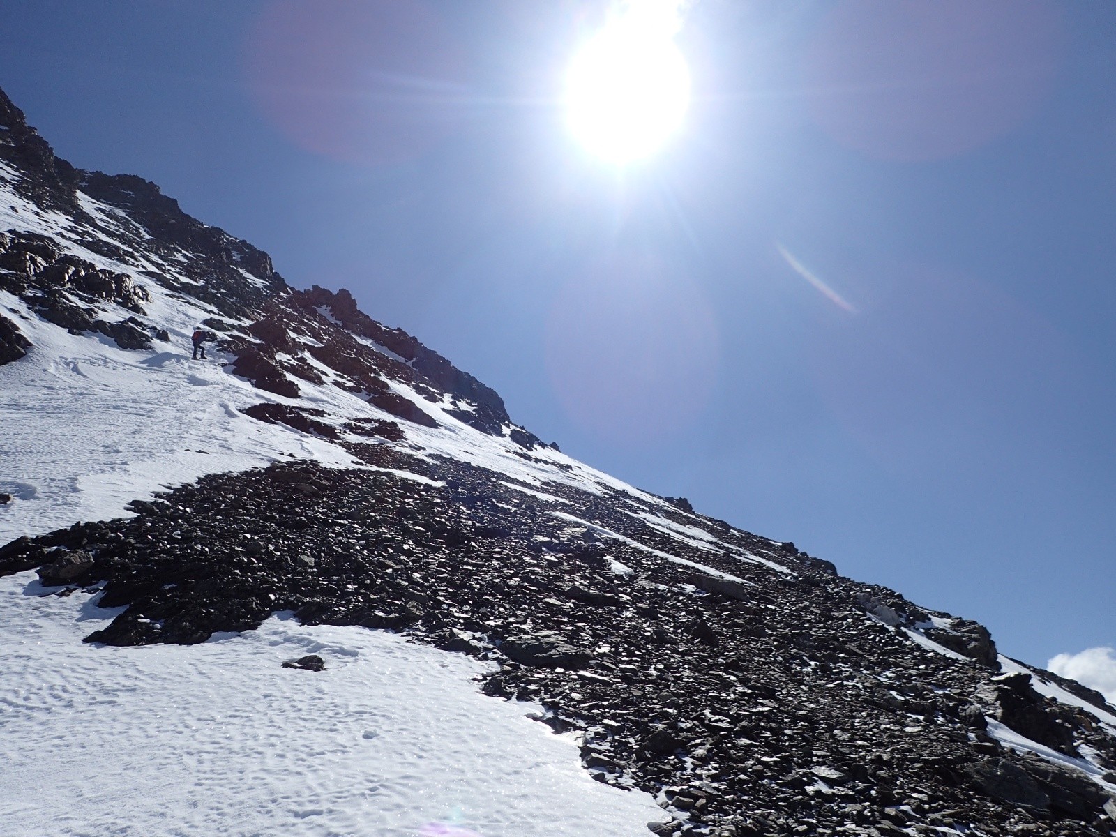 passage pénible en haut