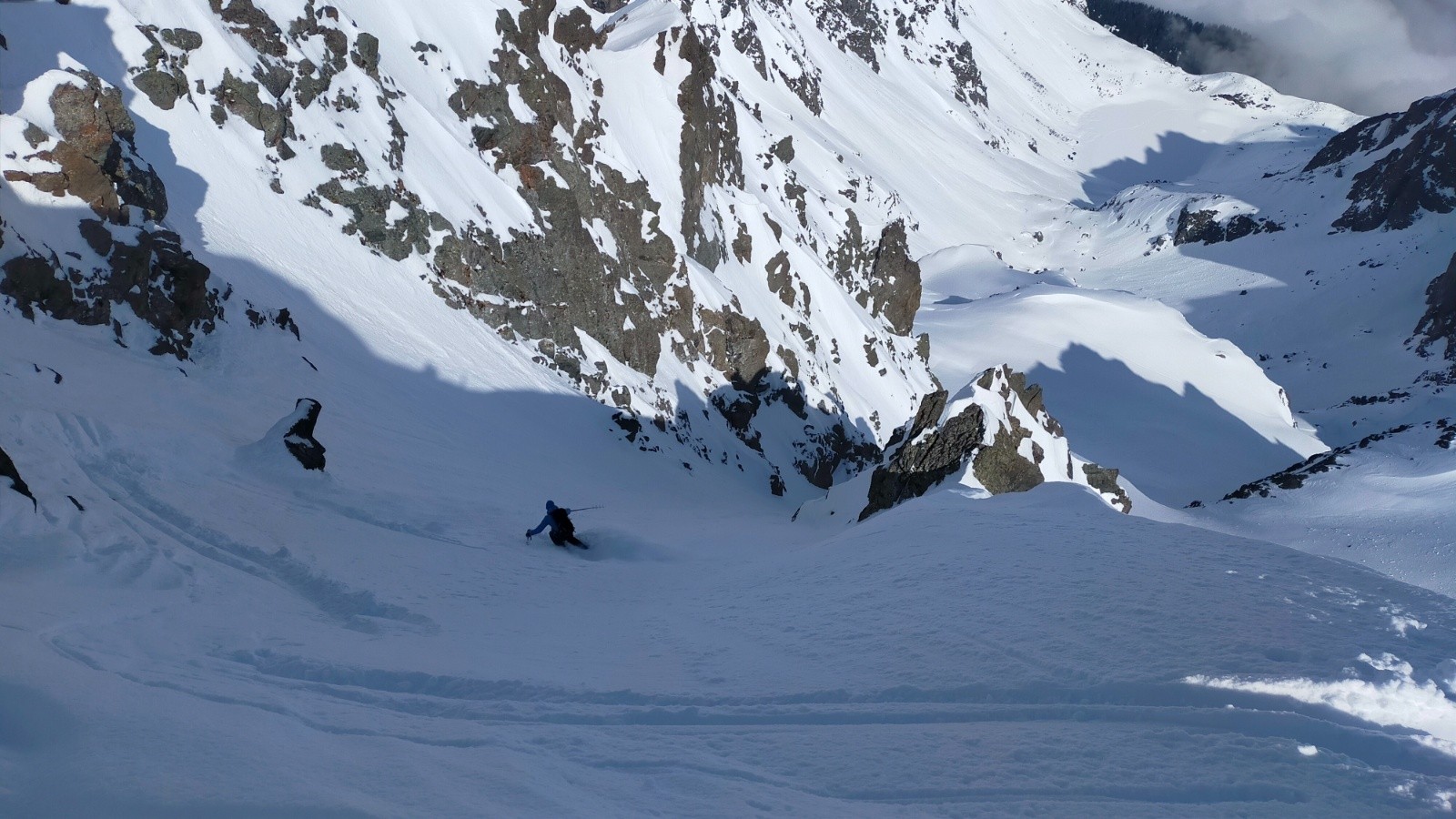 J2 Bige en action dans le couloir N du pic de la Pierre