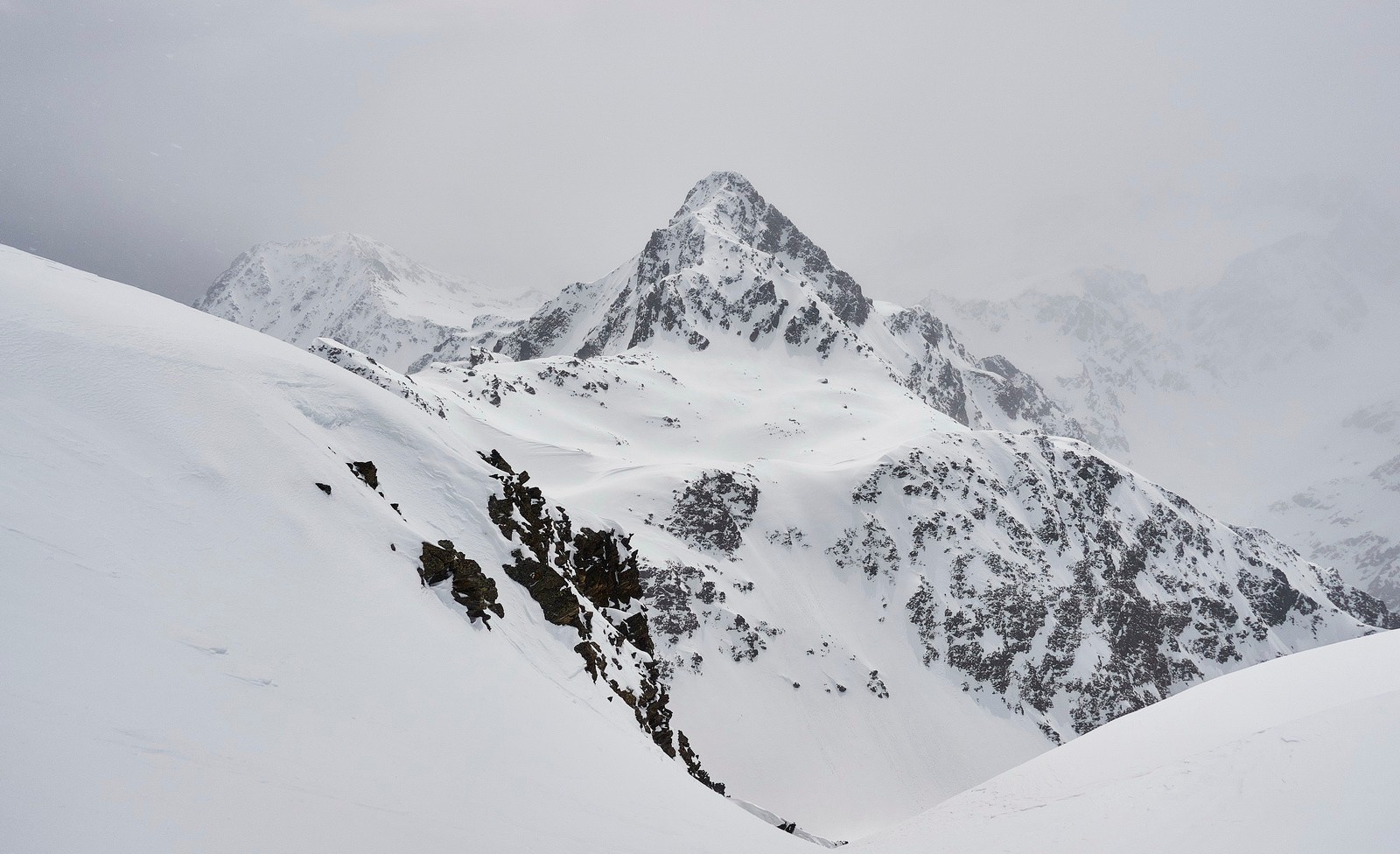 Vue magique sur le Bec d'Arguille...