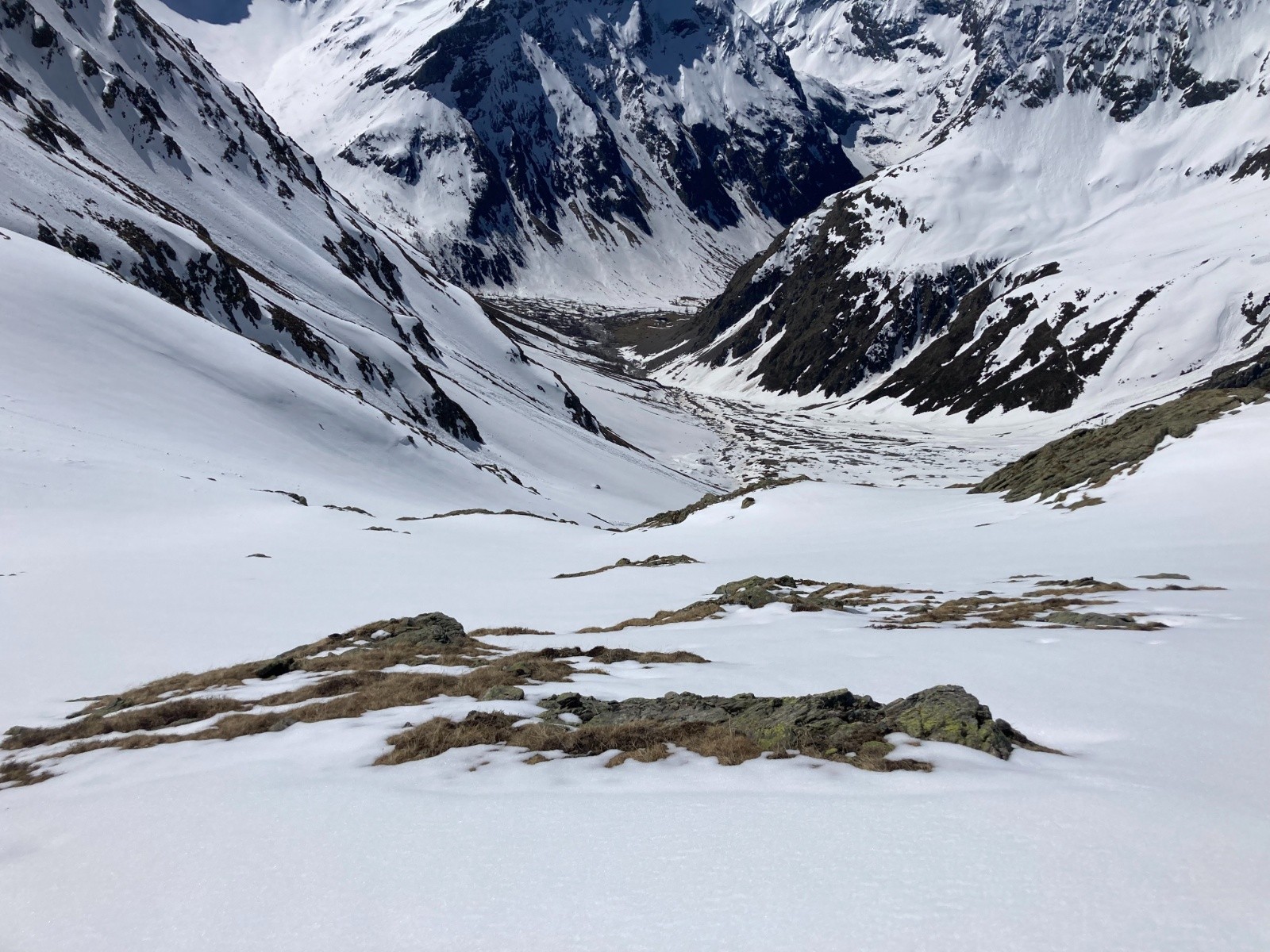 &nbsp;Descente en rive gauche Vallon de la Pierre