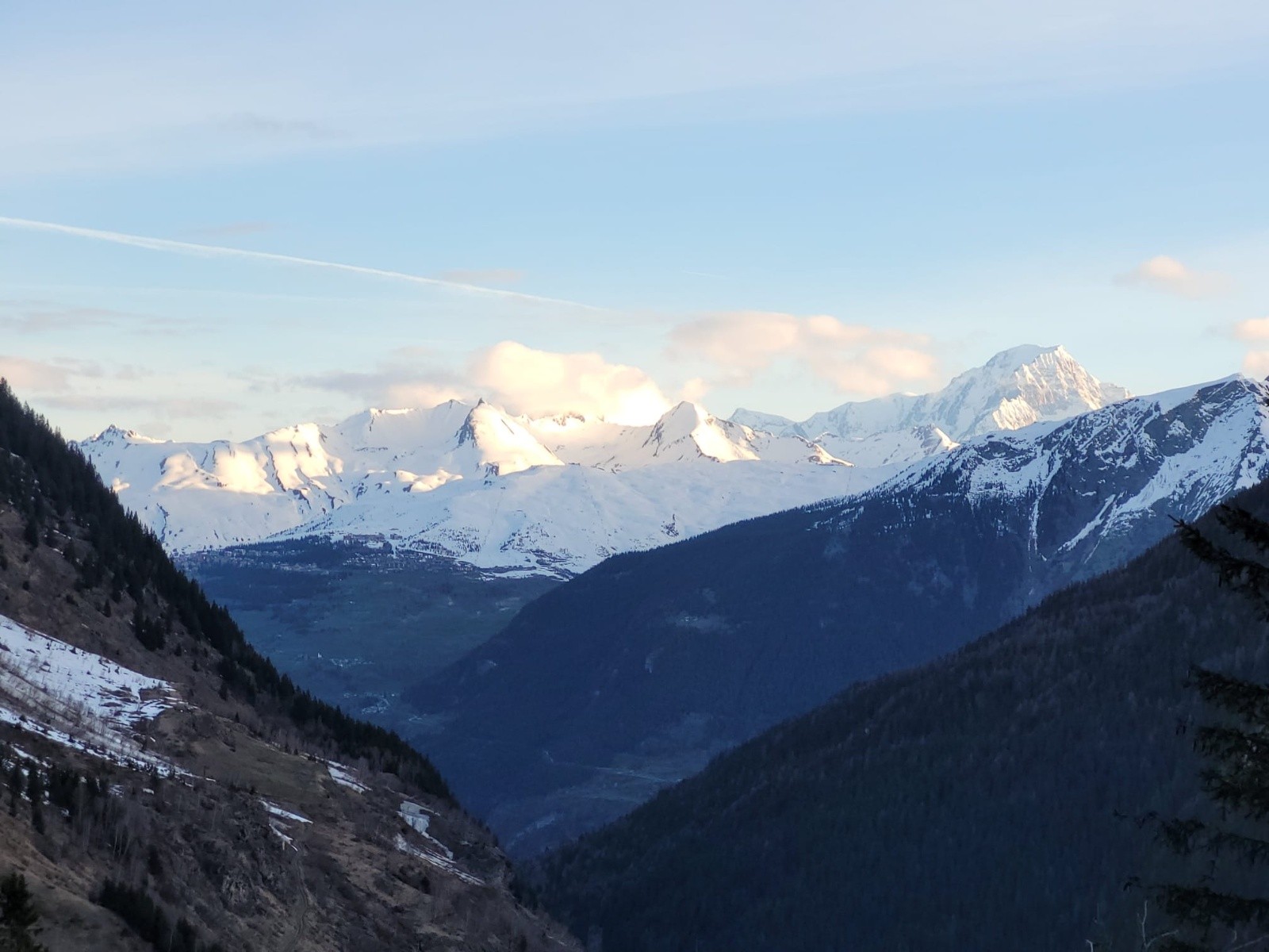 &nbsp;7h, vue du haut du bois de Savignaz