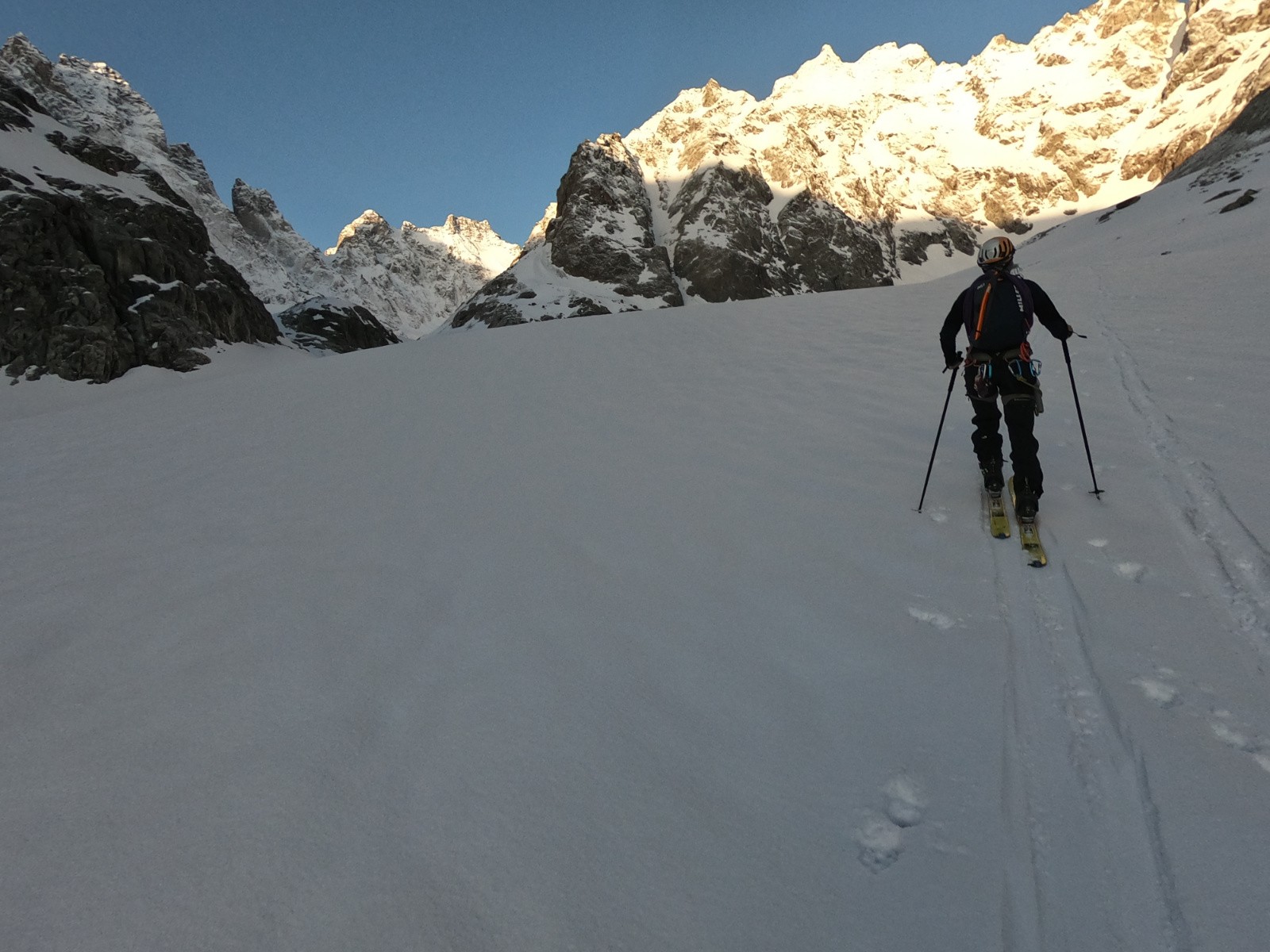 #4 DCIM100GOPROGOPR5555.JPG DCIM100GOPROGOPR5555.JPG