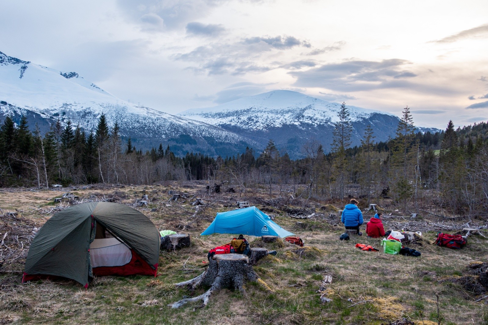 Magnifique Bivouac avant de quitter la région