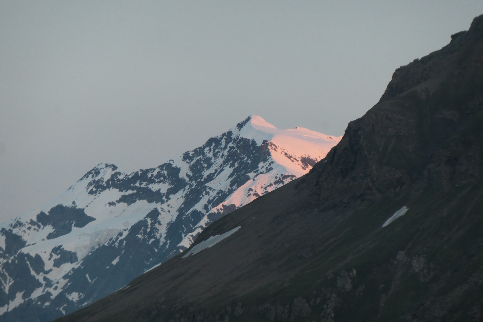 Lever de soleil sur la Sache 
