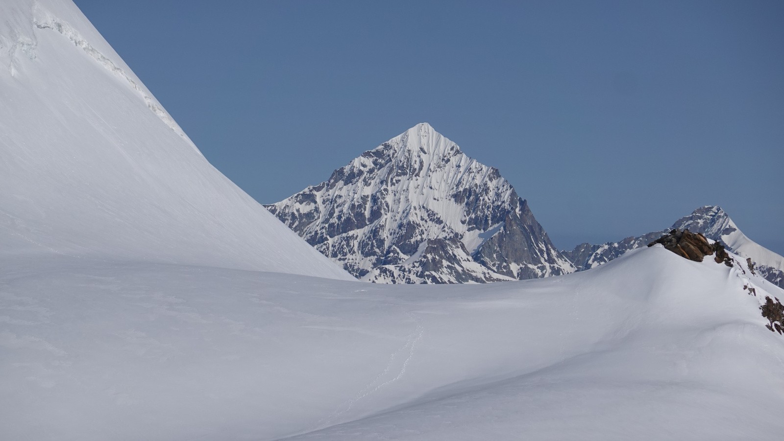 La très esthétique Dent Blanche