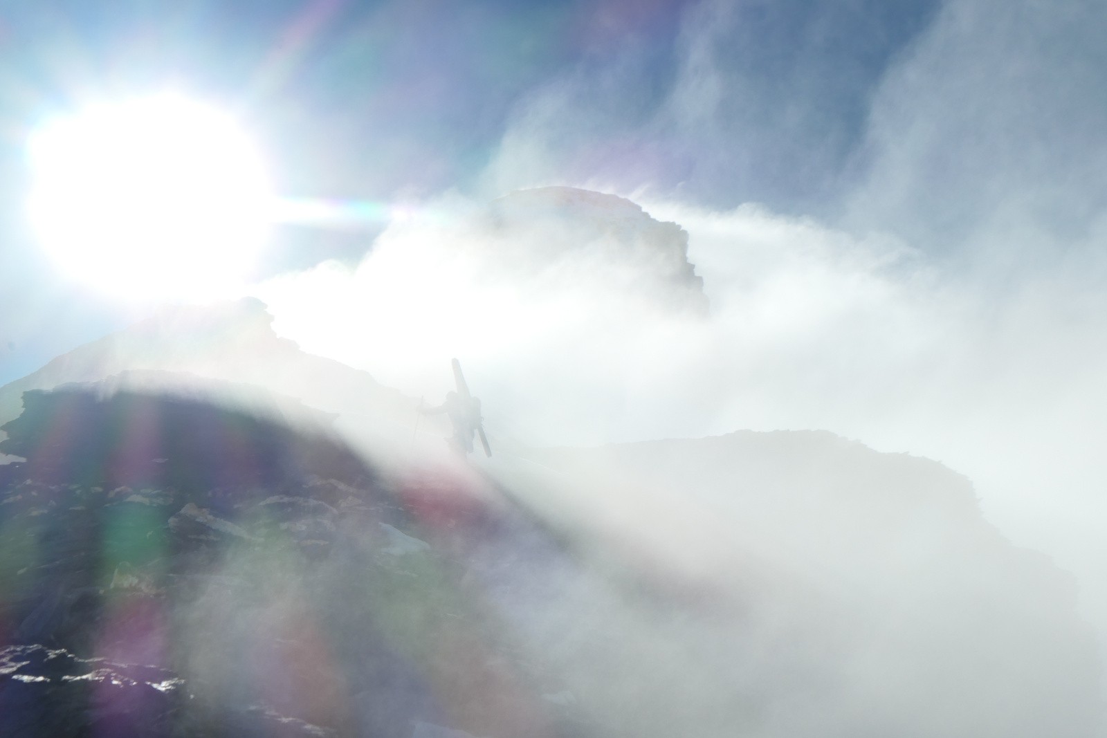 Arrête de jouer avec les nuages !  