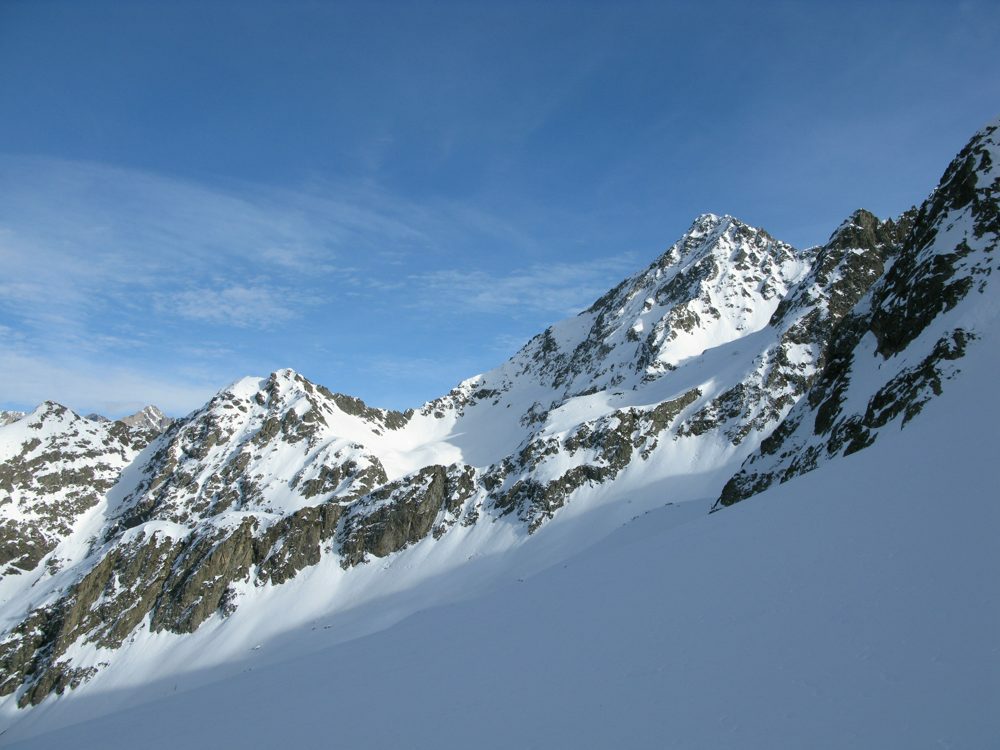 Clotonnet : Pointe de Marceline, brêche de l'Homme Mort et Tête de Clotonnet face Ouest