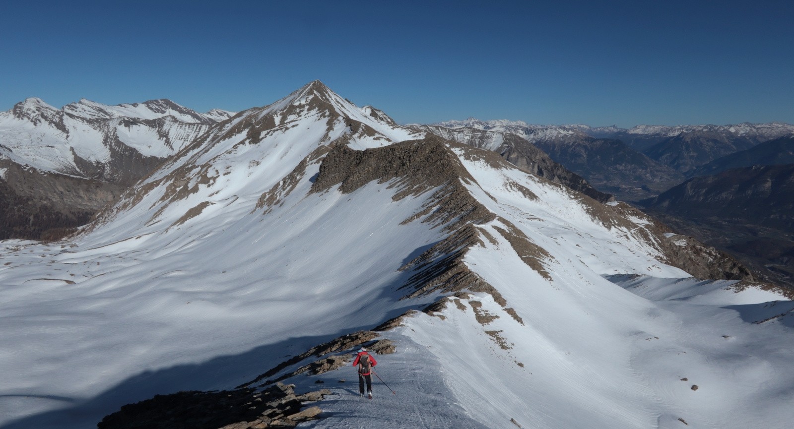                                Sur l'arête NE de Chante-Perdrix
