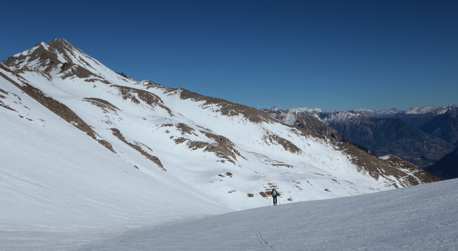 Montée vers Chante-Perdrix 