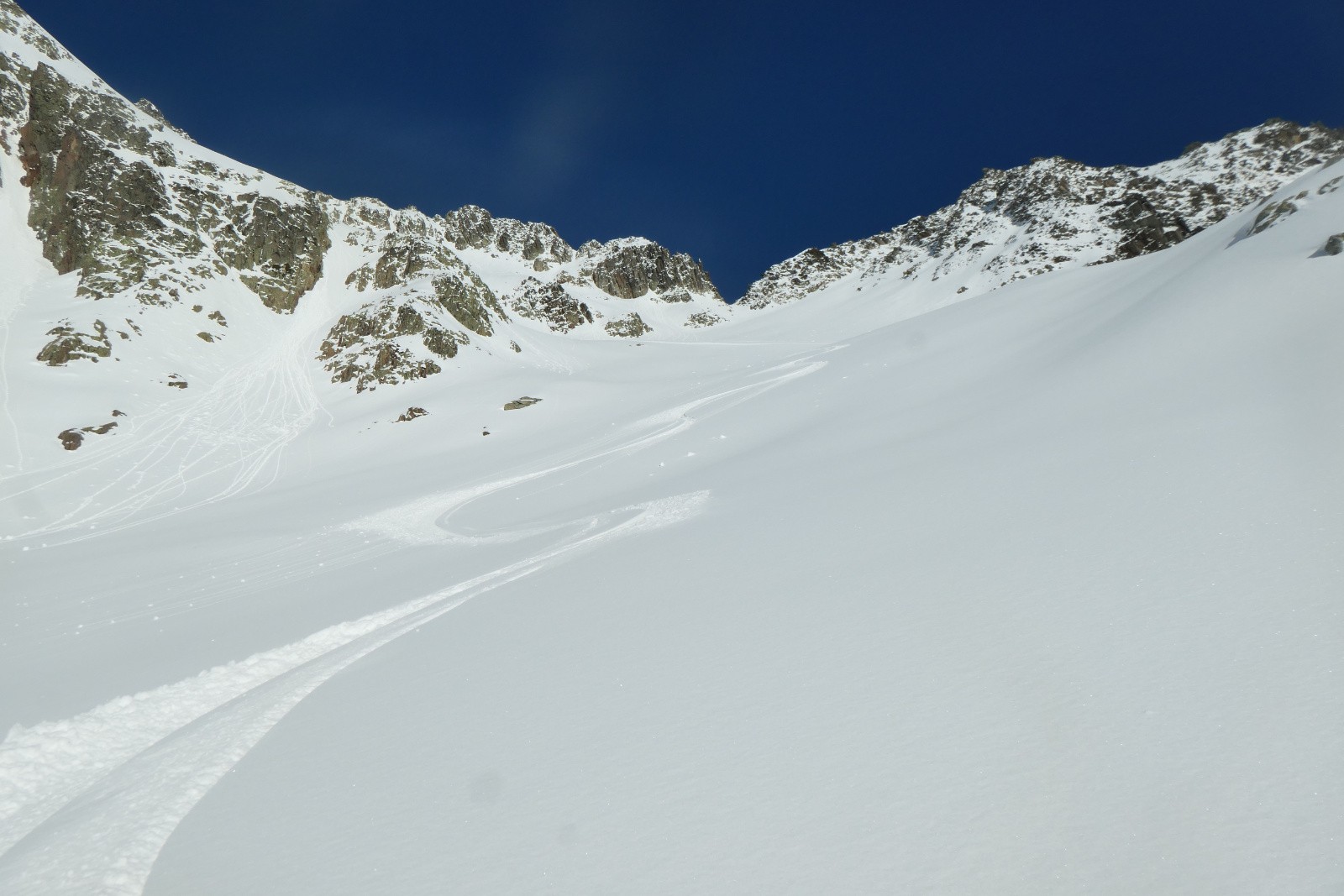 Par le petit couloir&nbsp; 