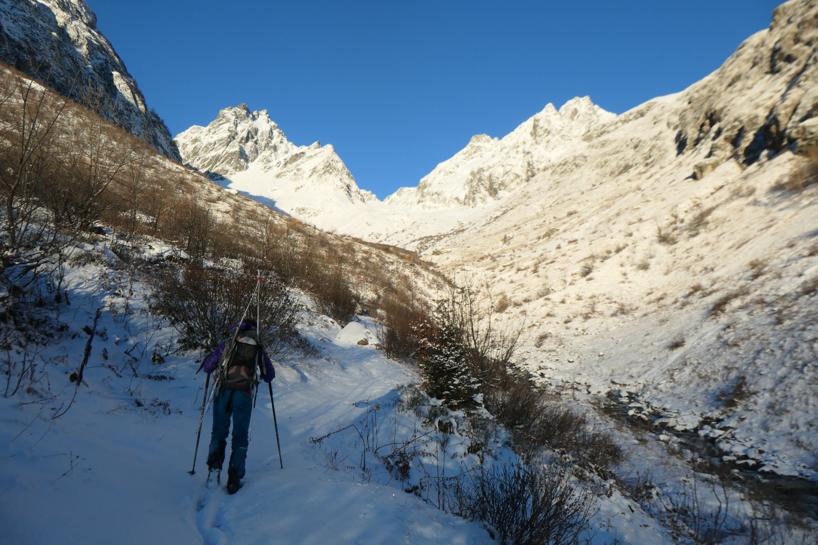A pieds, à ski, libre de choisir 