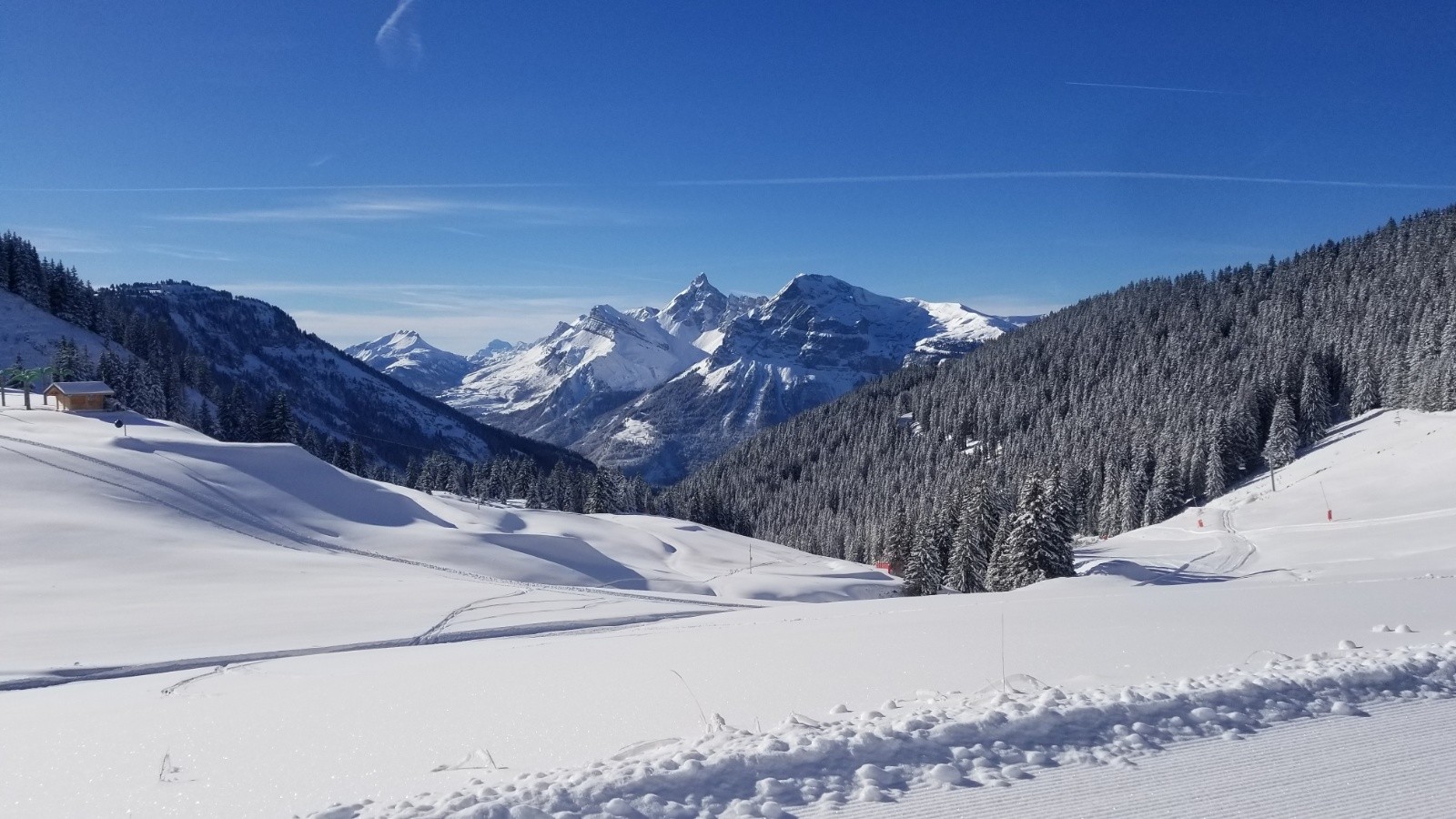 On recolle une dernière fois sous le regard de la PP&nbsp;