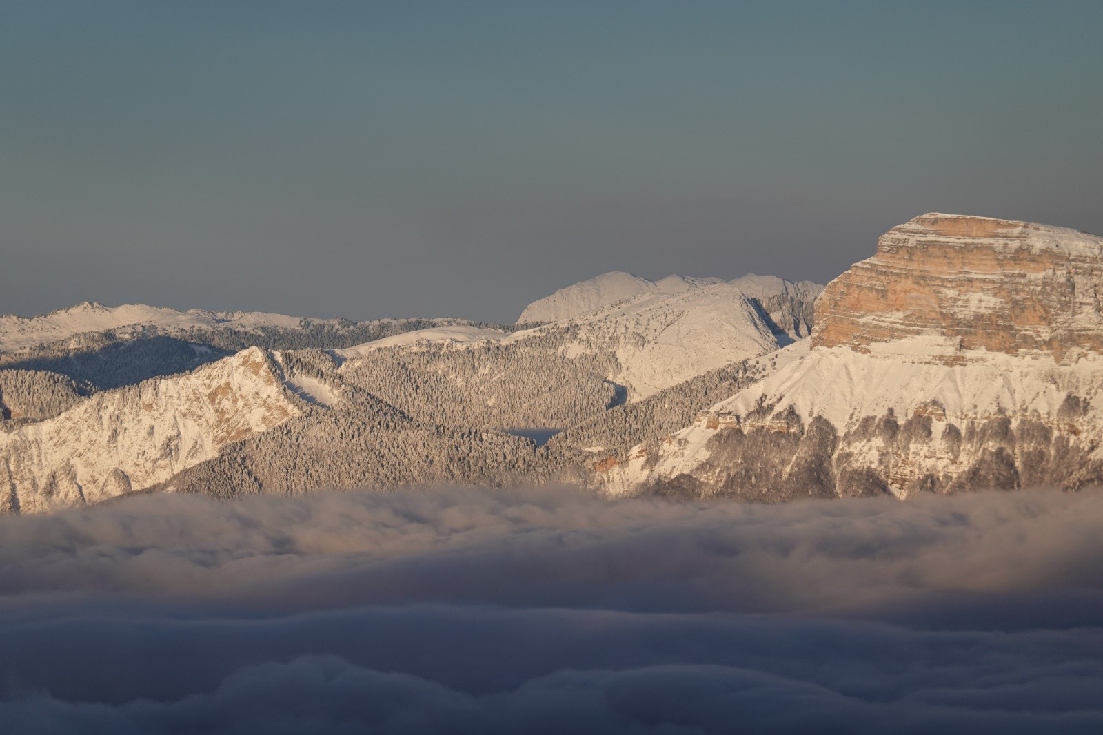 Pravouta et Pas de l'Oeil: Dédicace à l'ami Julbont