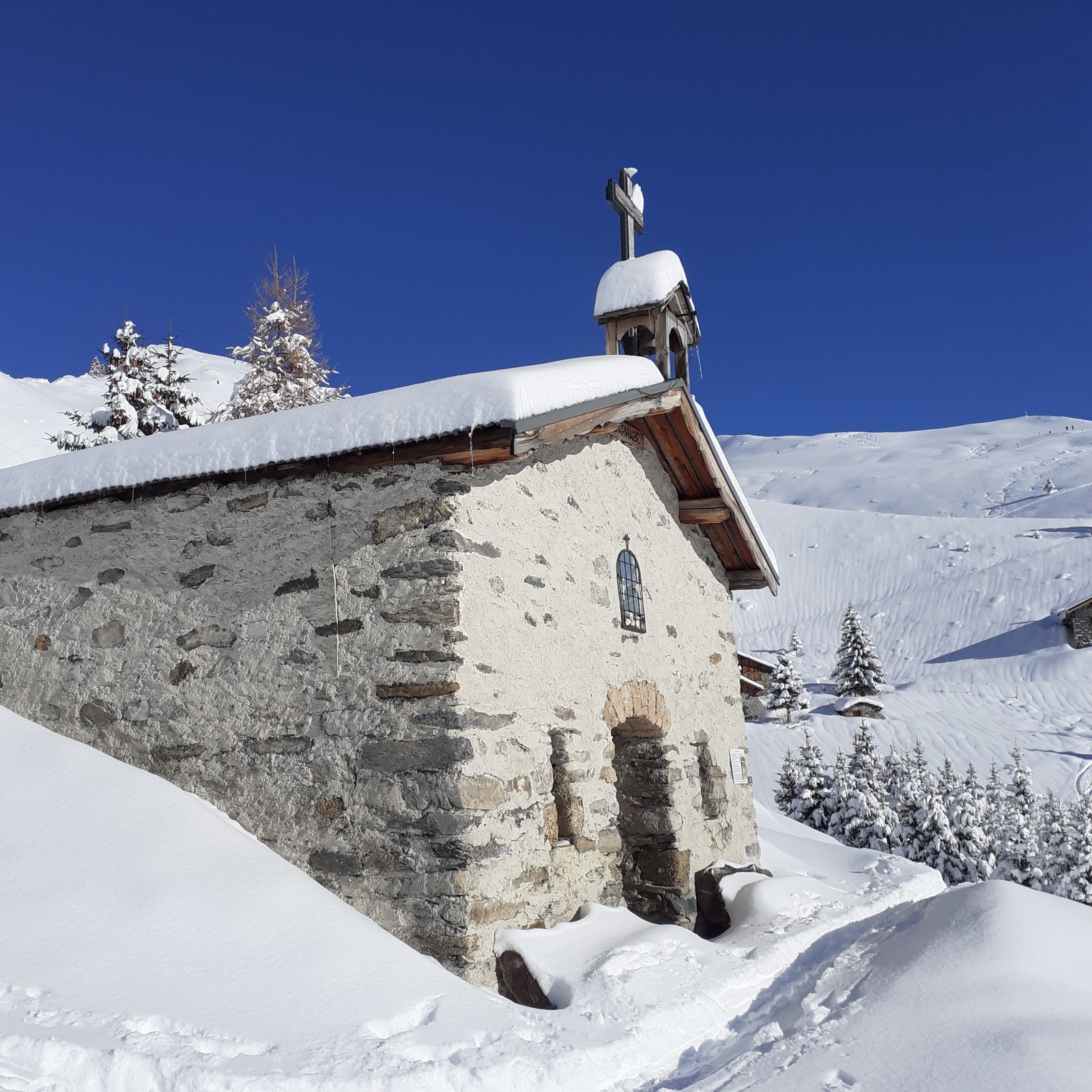 #1 St Barnabé sur fond de la montée au Mont Rosset St Barnabé sur fond de la montée au Mont Rosset