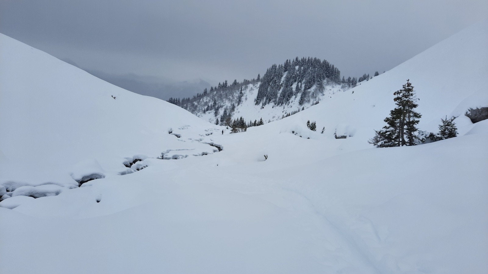Torrent avec de bien jolies lèvres