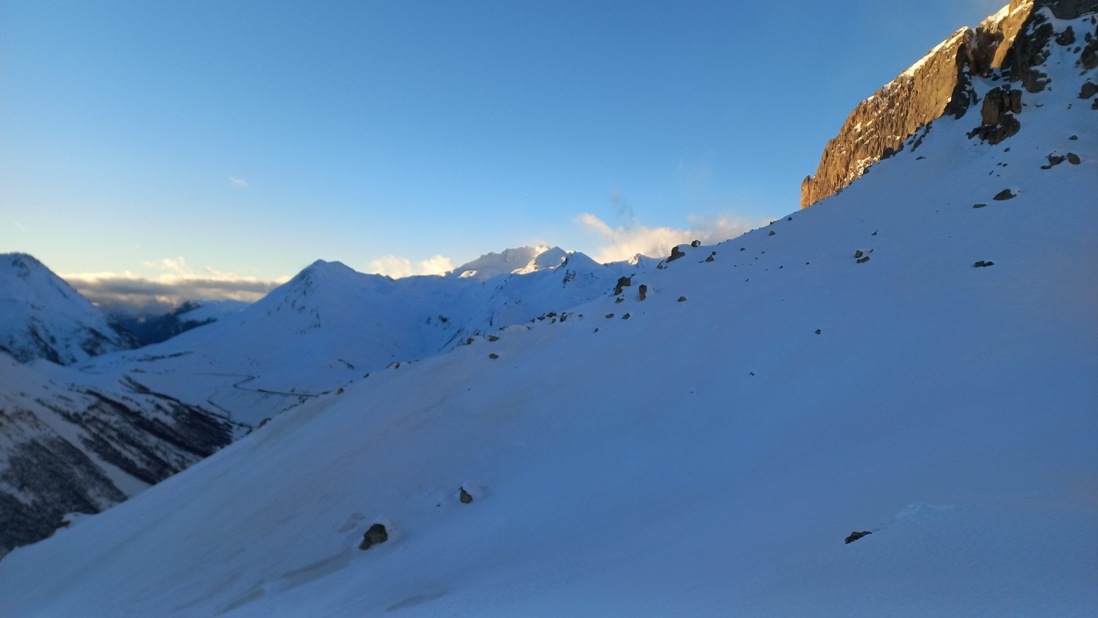 &nbsp;Au loin le Pic blanc du Galibier