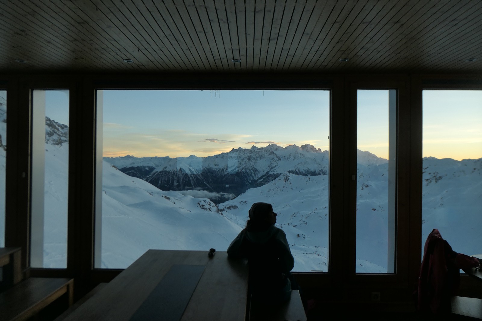 #5 Jour 1 : quelle vue du refuge ! Jour 1 : quelle vue du refuge !