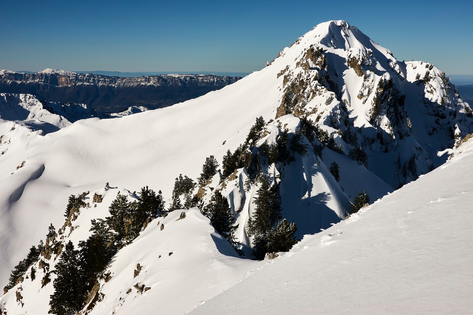 L'arête esthétique à suivre...