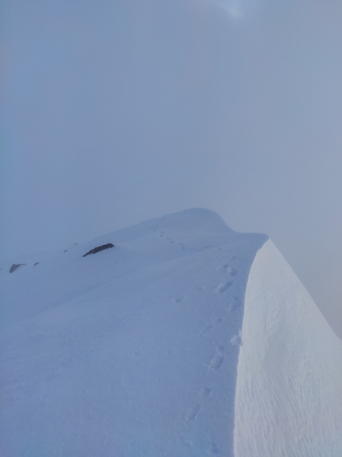 Arête au NE de roche château 