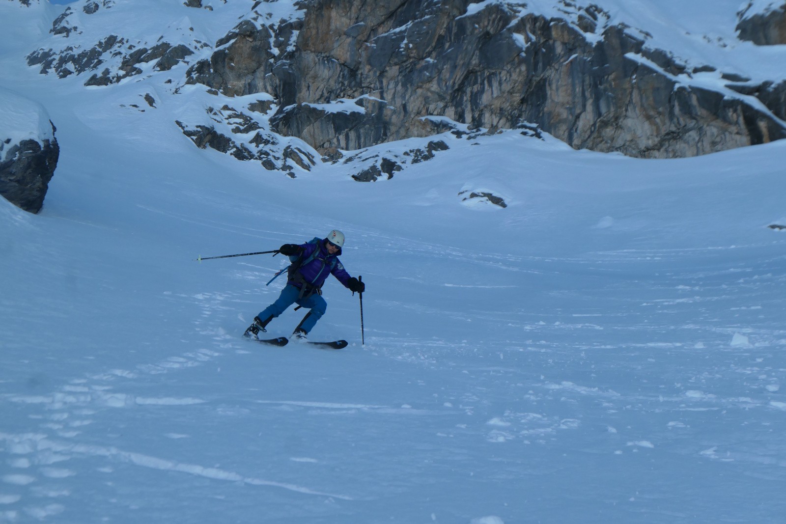 #4 Jour 1 : Dans le couloir, Glad Jour 1 : Dans le couloir, Glad' se lâche