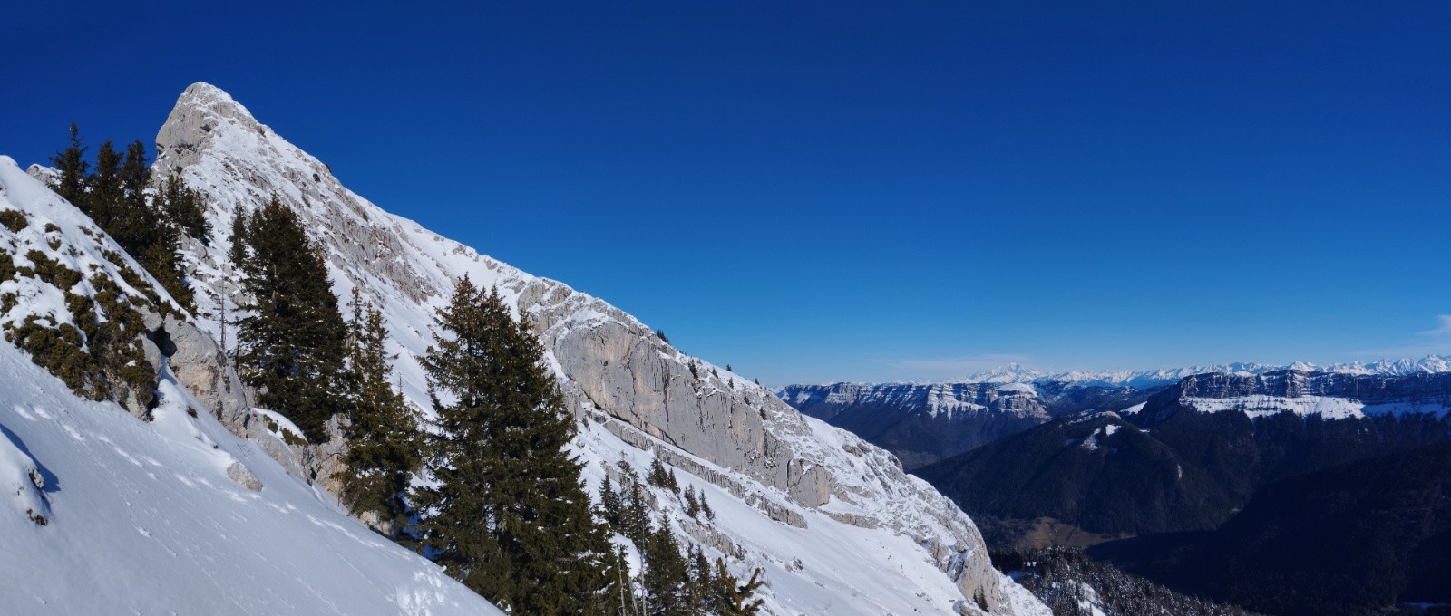 Grand Som depuis le Pas de la Suiffière 