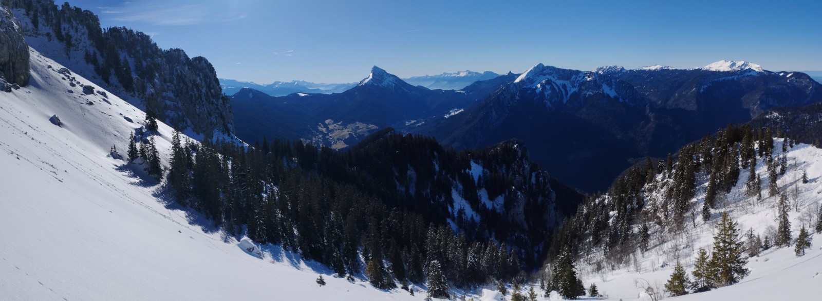 Pas de la Suiffière à gauche 