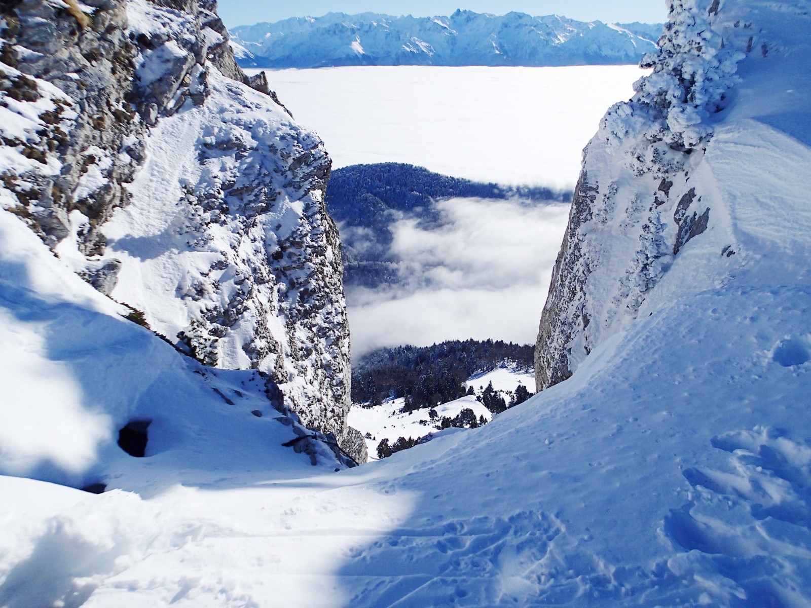 Vue sur la Brèche Arnaud komdab...