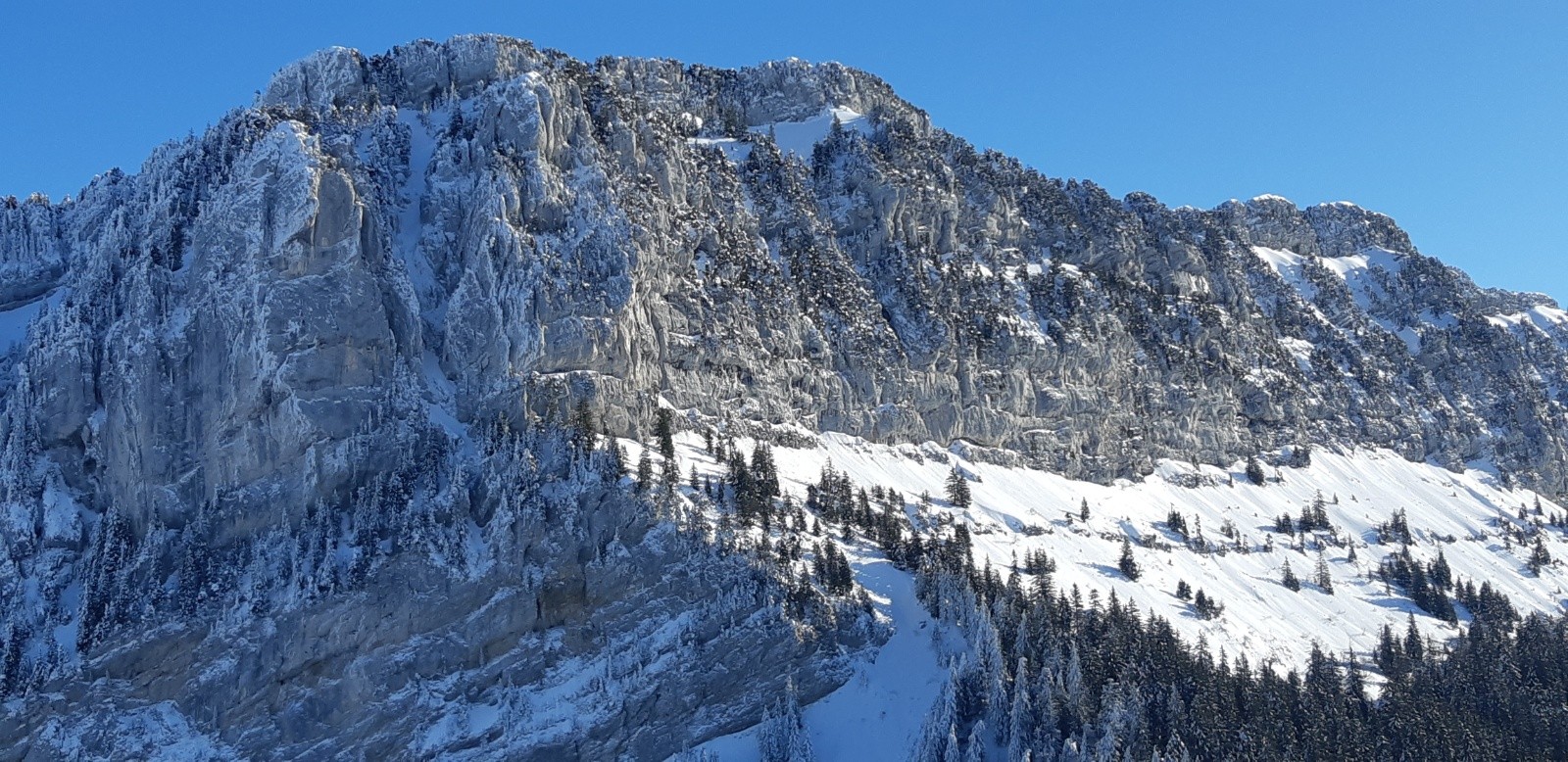 #8 Cheminée de Fontanieu Cheminée de Fontanieu