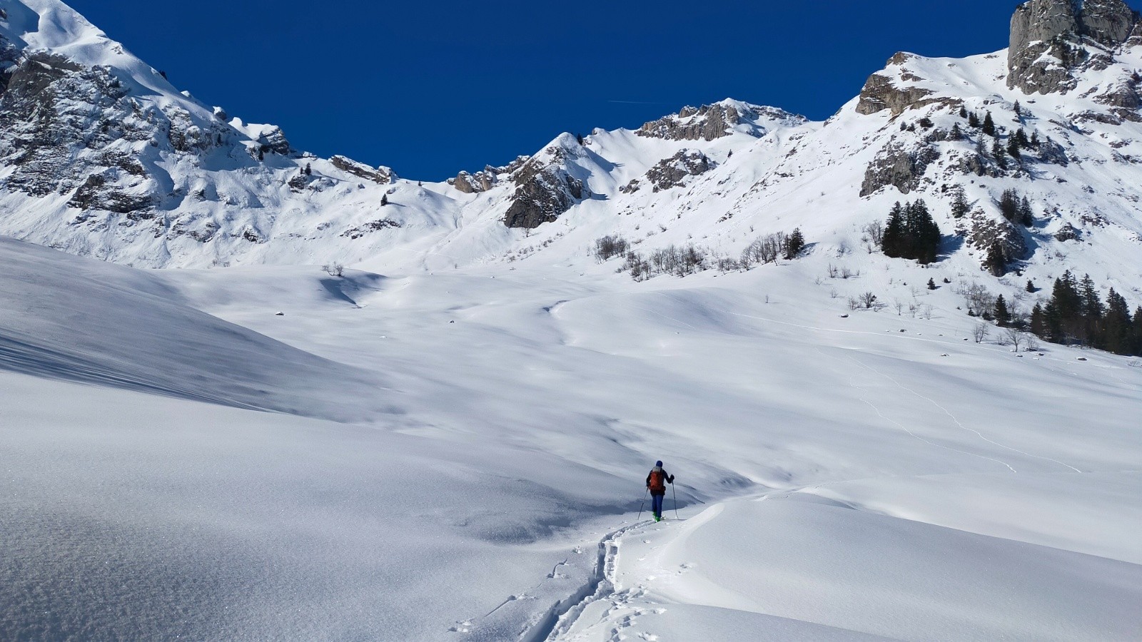 #1 Sous les chalets d Sous les chalets d'Orgeval