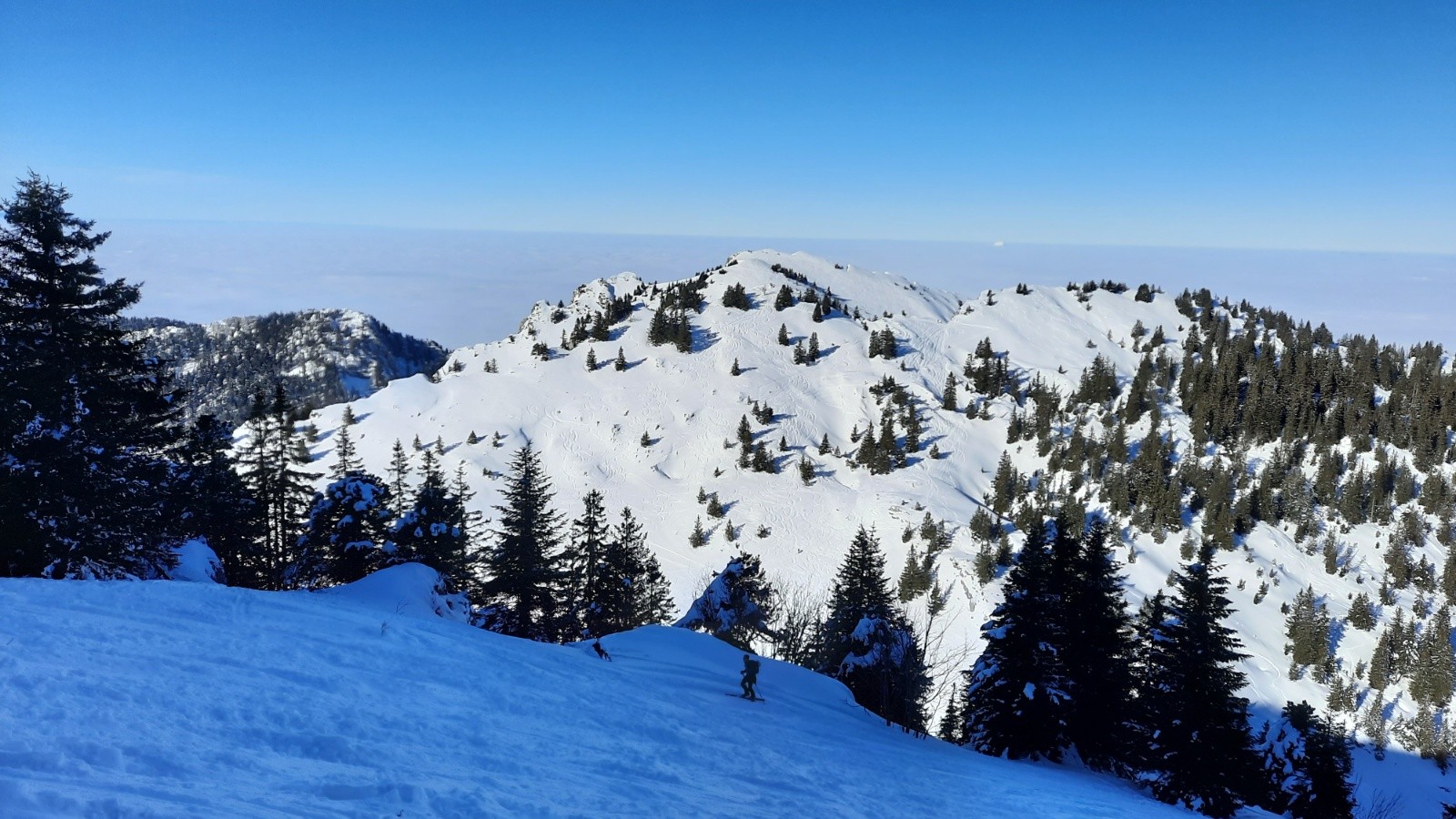 &nbsp;Pentes E sous le col de Léchaud