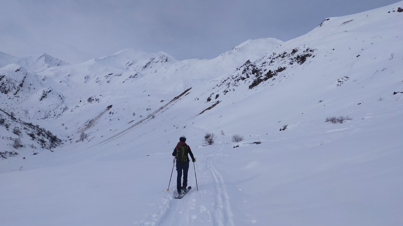  Traversée après le refuge de Plan Lombardie 