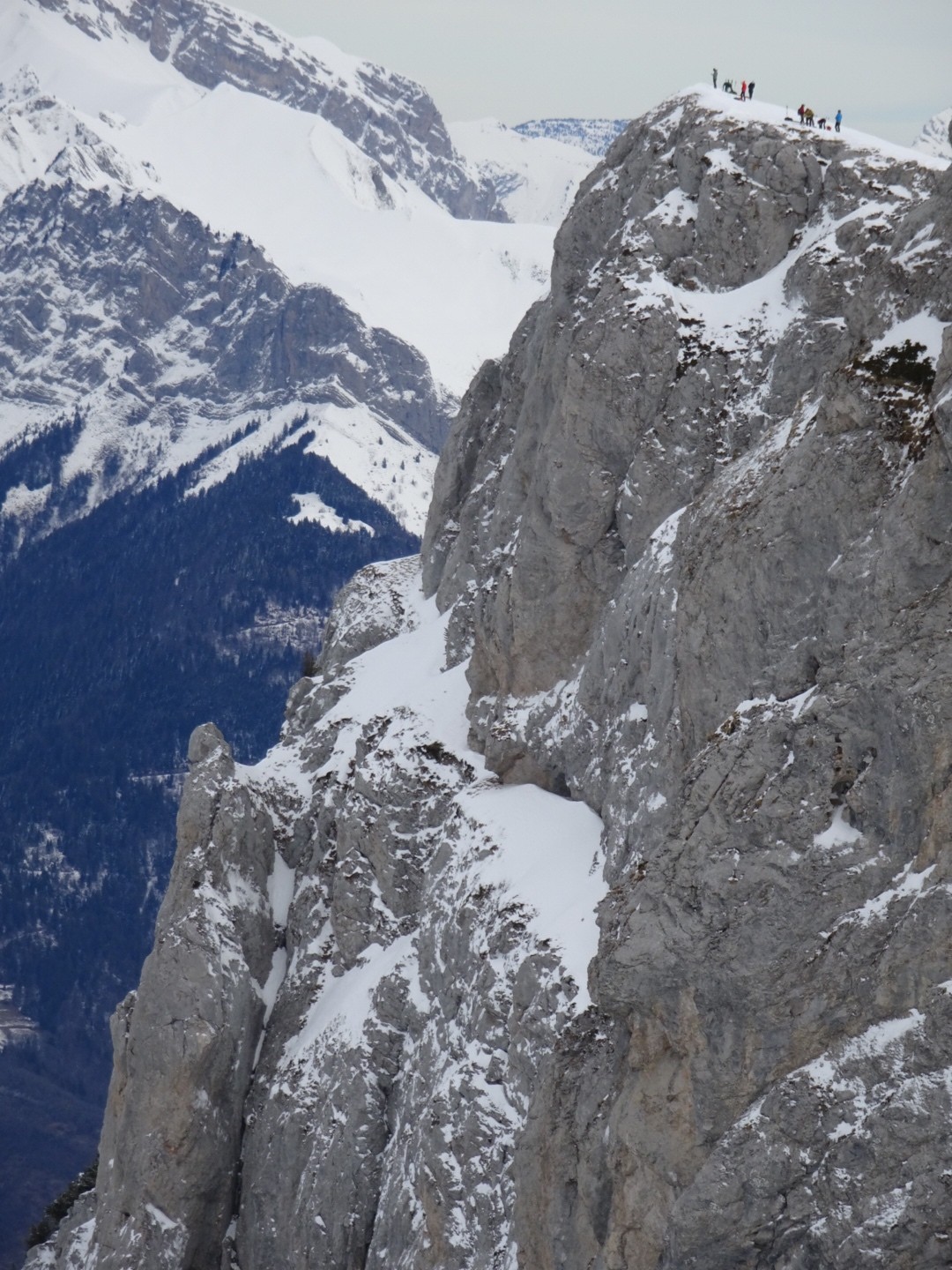 #5 Du monde à la petite Sambuy ! Du monde à la petite Sambuy !