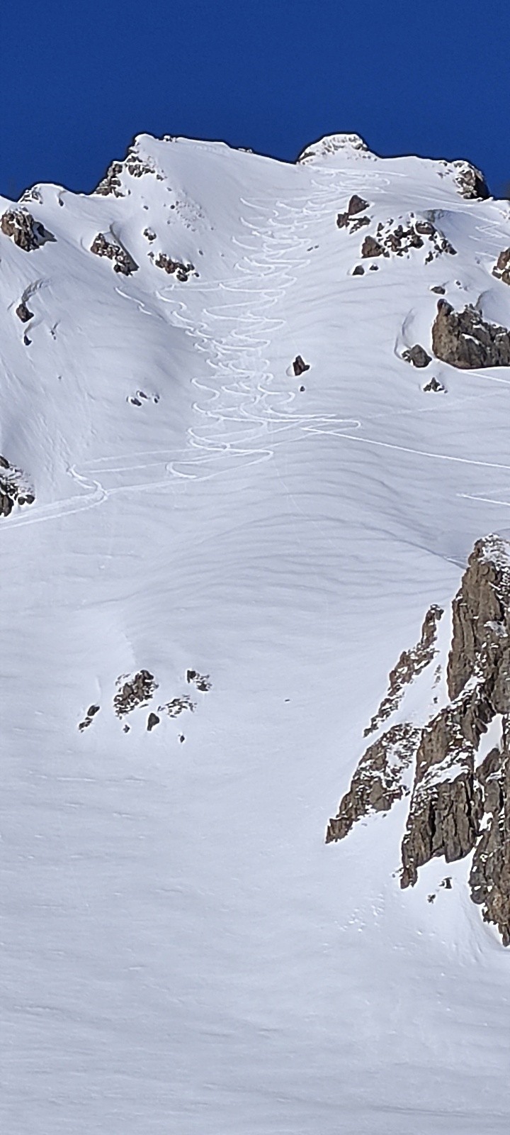 Pointe de presset, Nos traces