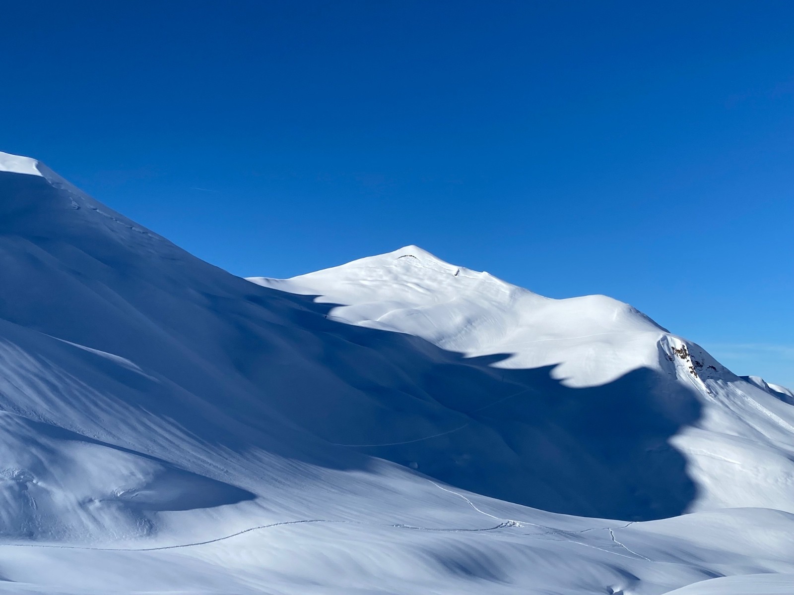 Une montage en forme de tête de requin… distinguez vous rafale38 et p1p1 qui monte entre ombre et soleil?&nbsp;