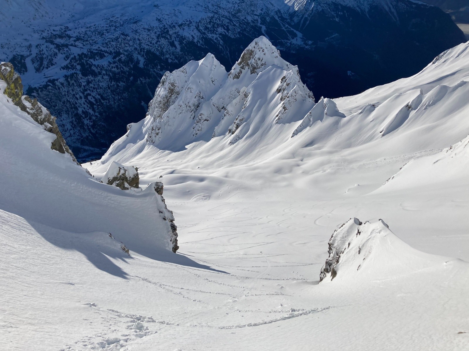 Depuis la brèche